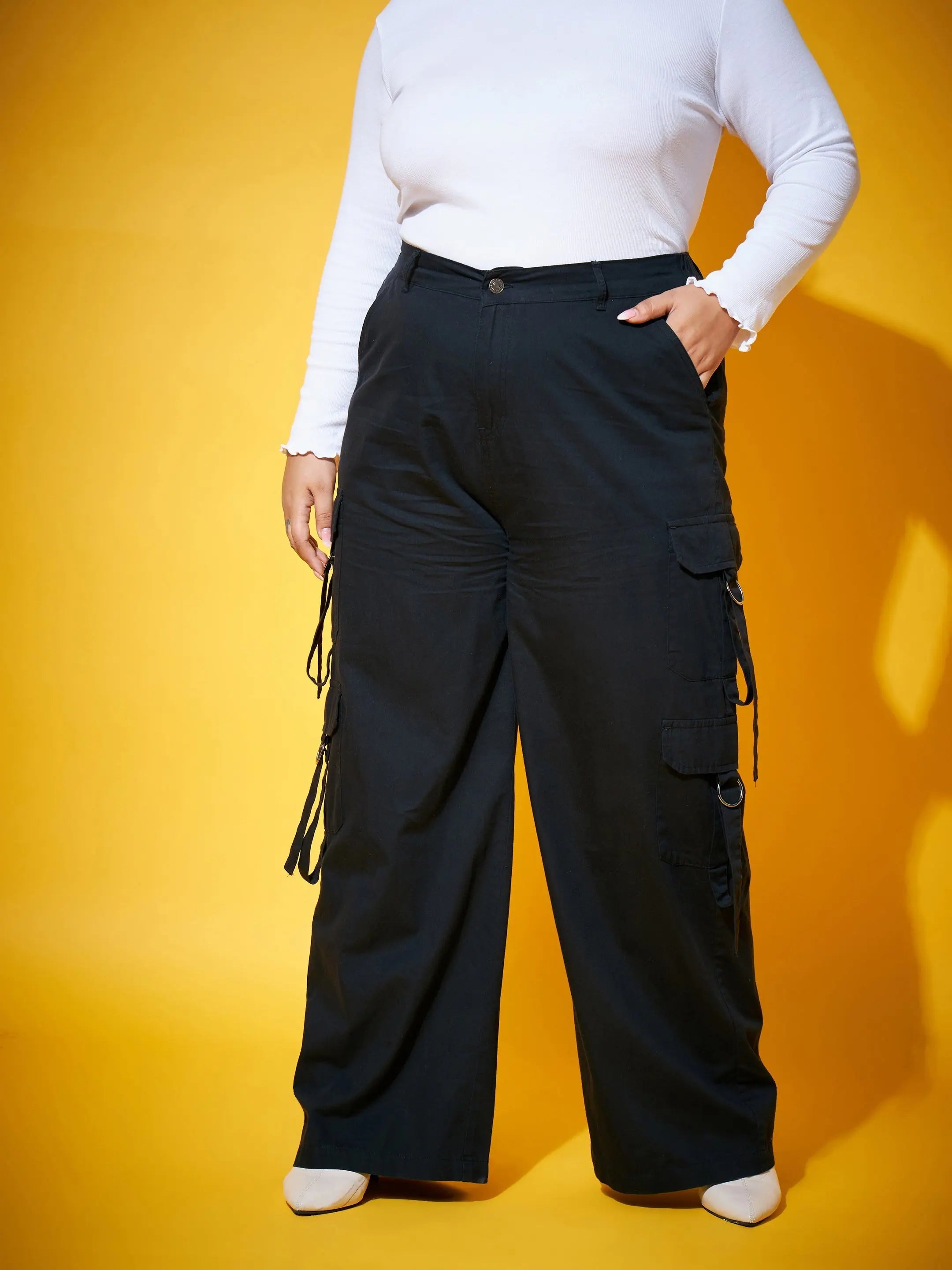 Black Tencel Cargo Pants - Women's Western Wear Outfits