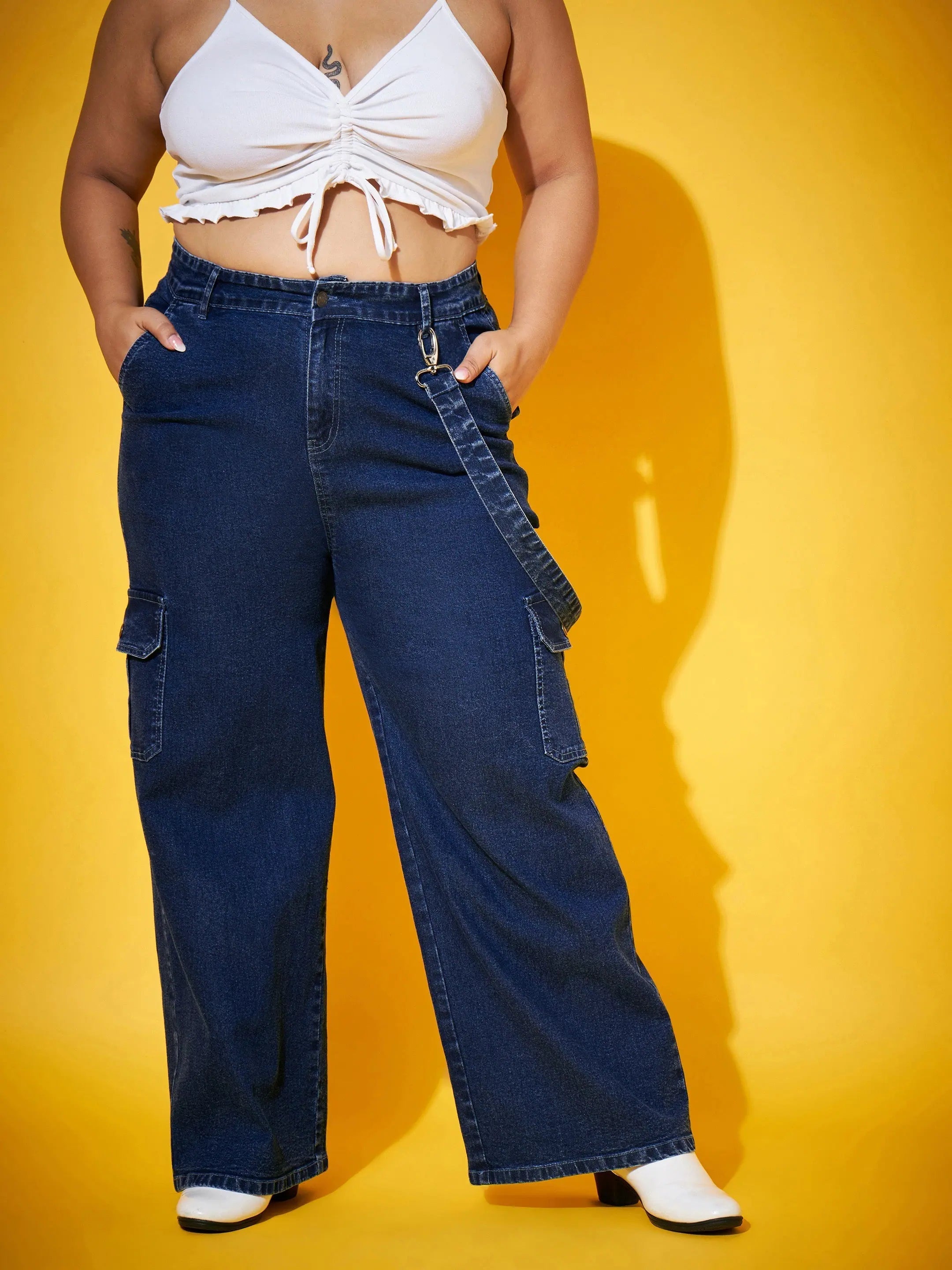 Women's Navy Wash Side Patch Pocket Denim Straight Jeans