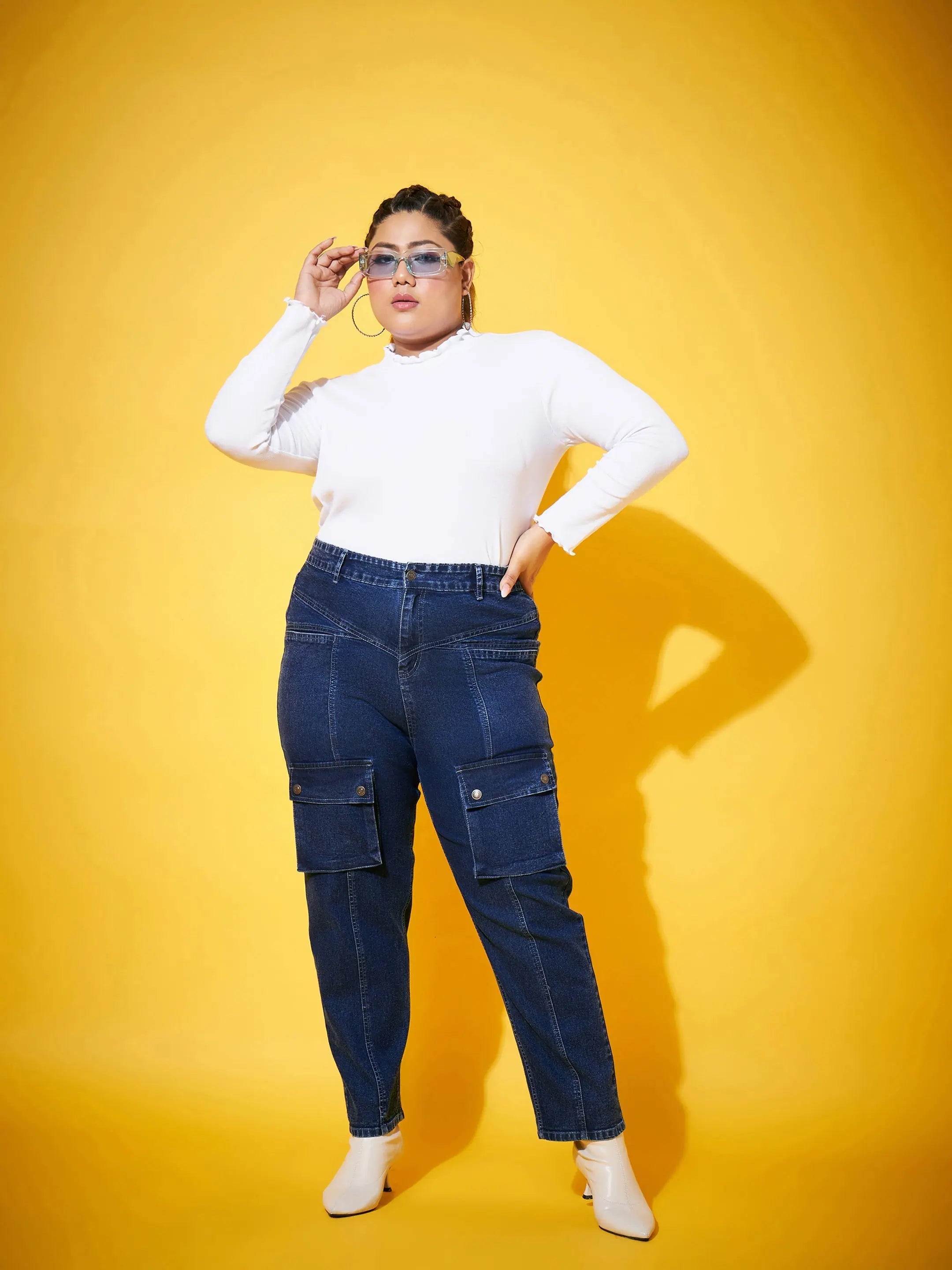 Women Navy Wash Jeans - Comfort Fit Denim Pocket Jeans