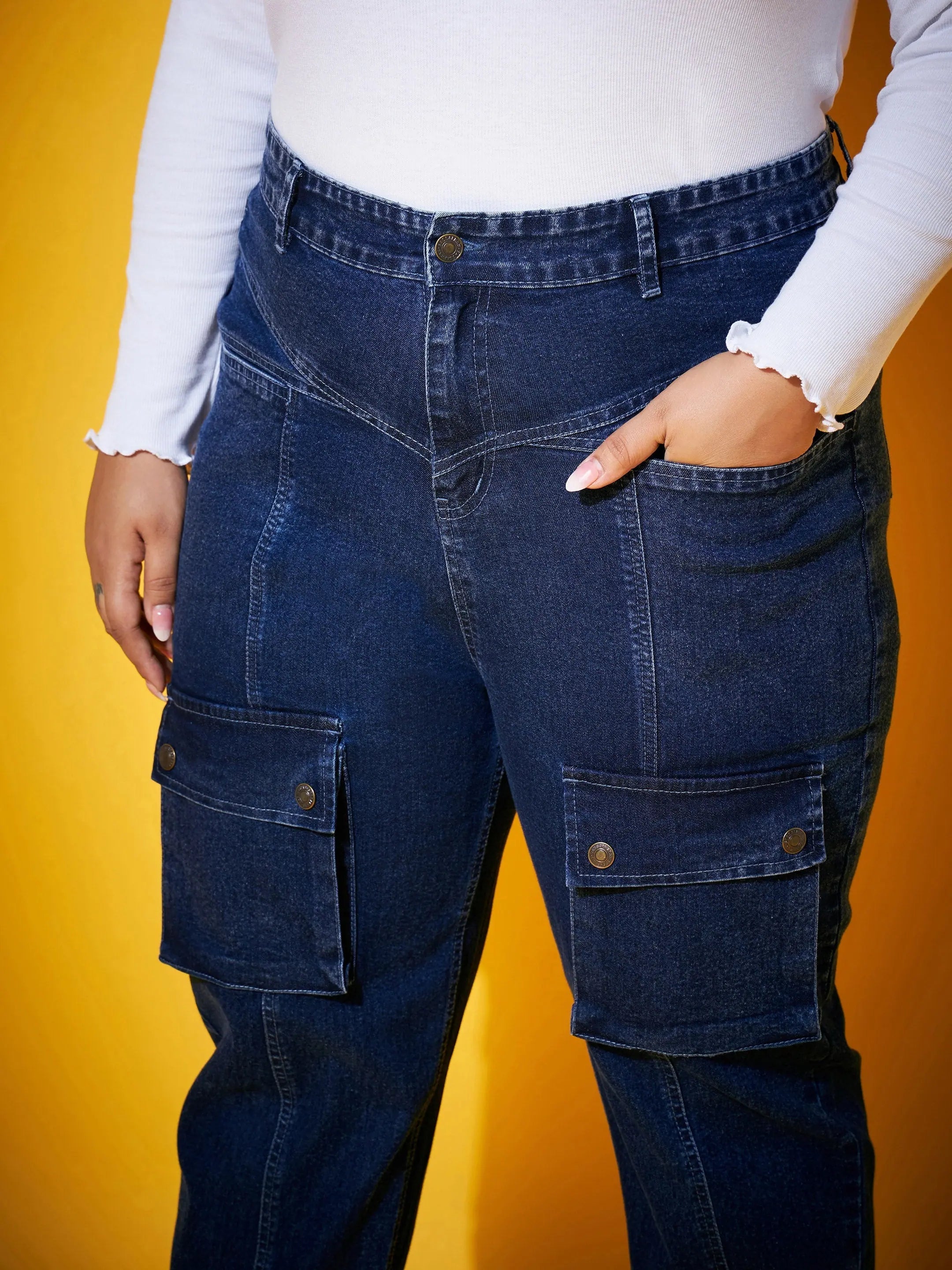 Women Navy Wash Jeans - Comfort Fit Denim Pocket Jeans