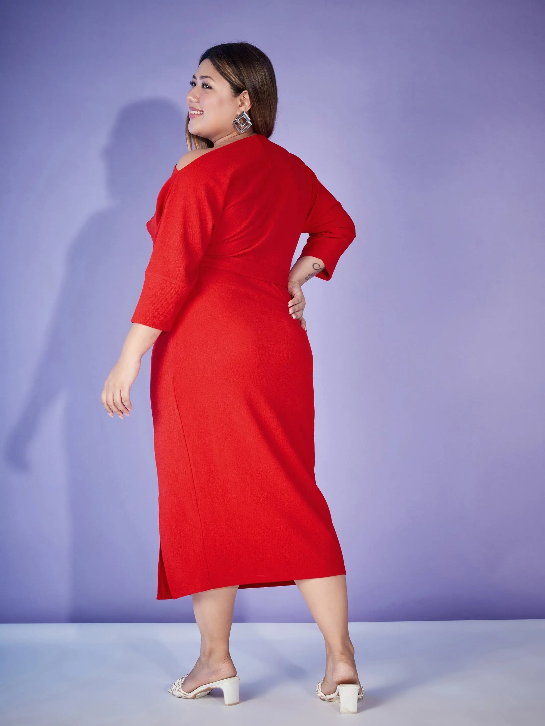 Red Midi Dress: Women's Bodycon with Ring-Belt Detail
