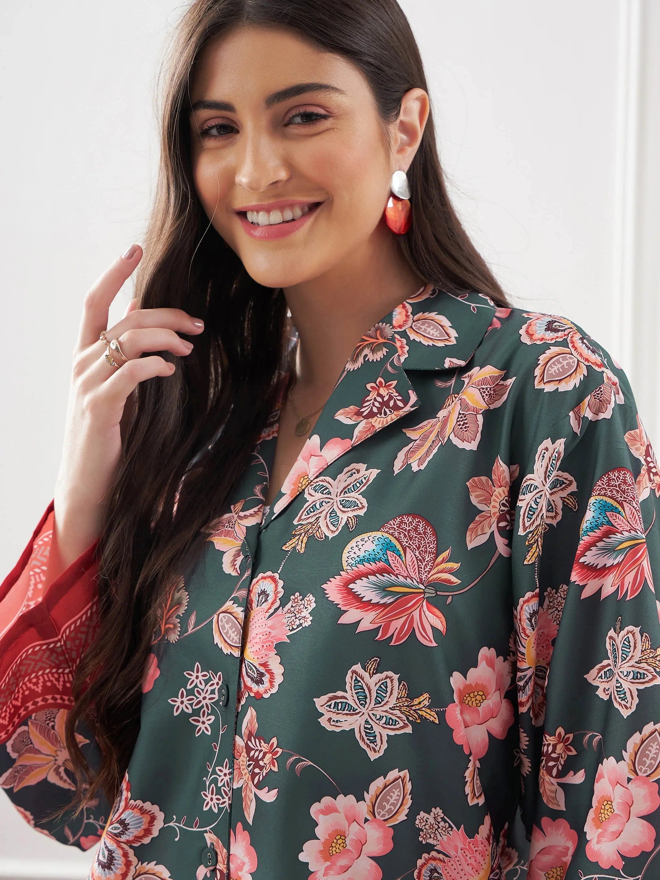 Grey Floral Lounge Set - Women's Notch Collar Shirt & Pants