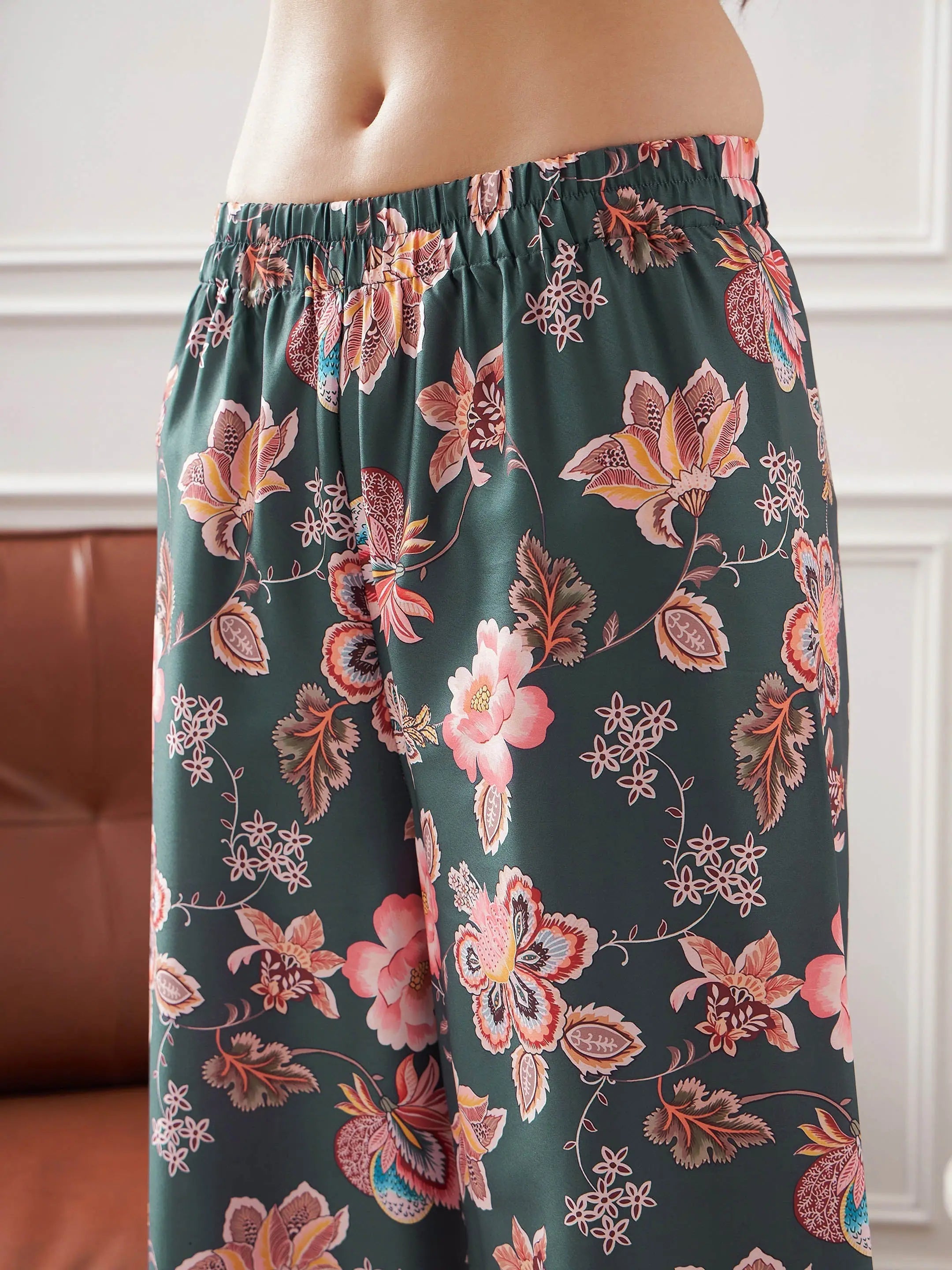 Grey Floral Lounge Set - Women's Notch Collar Shirt & Pants