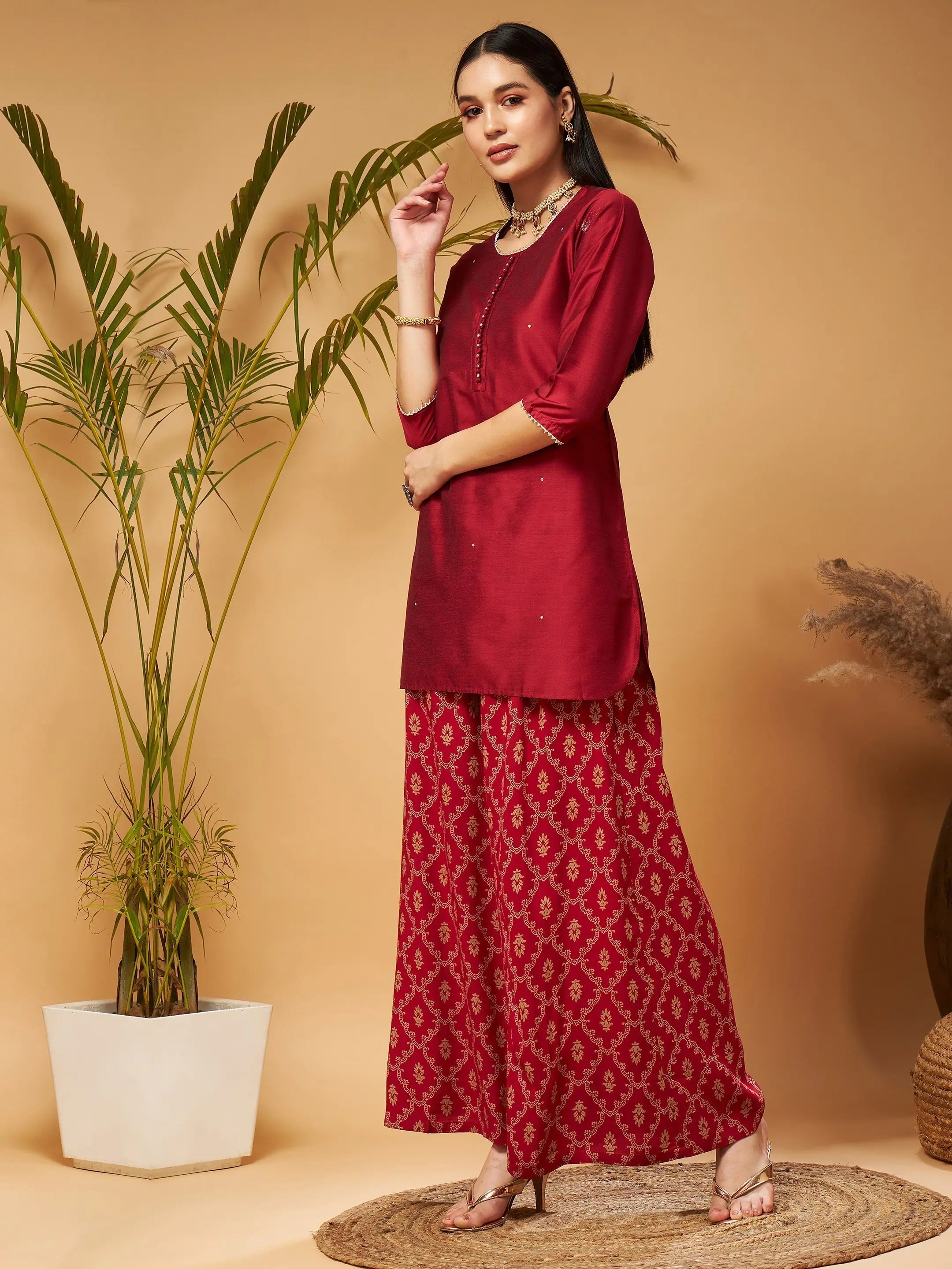 Women's Maroon Kurta Palazzo Set with Printed Flared Palazzo