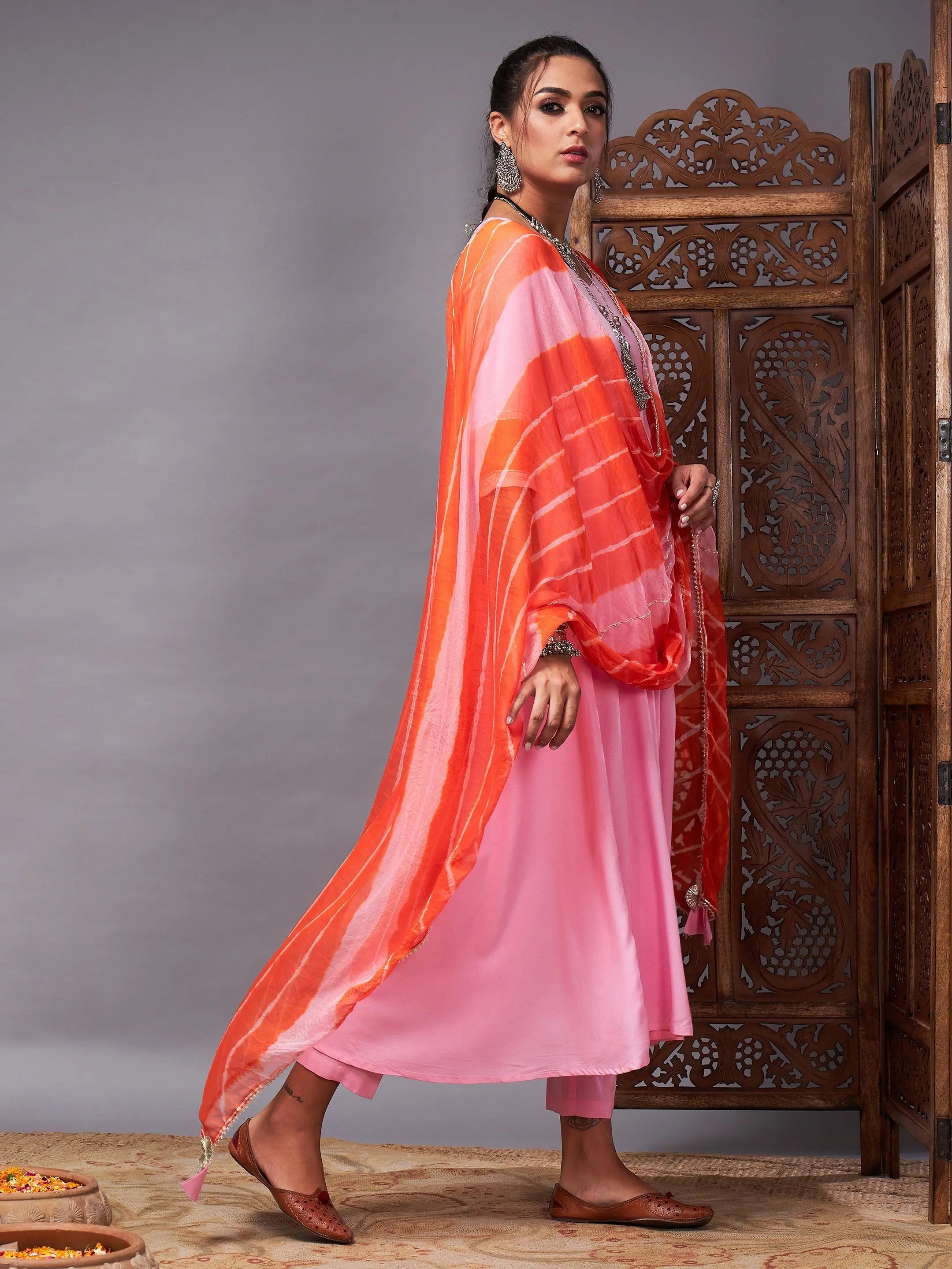 Pink Kurta Set with Lehariya Dupatta | Women's Indian Kurta Sets