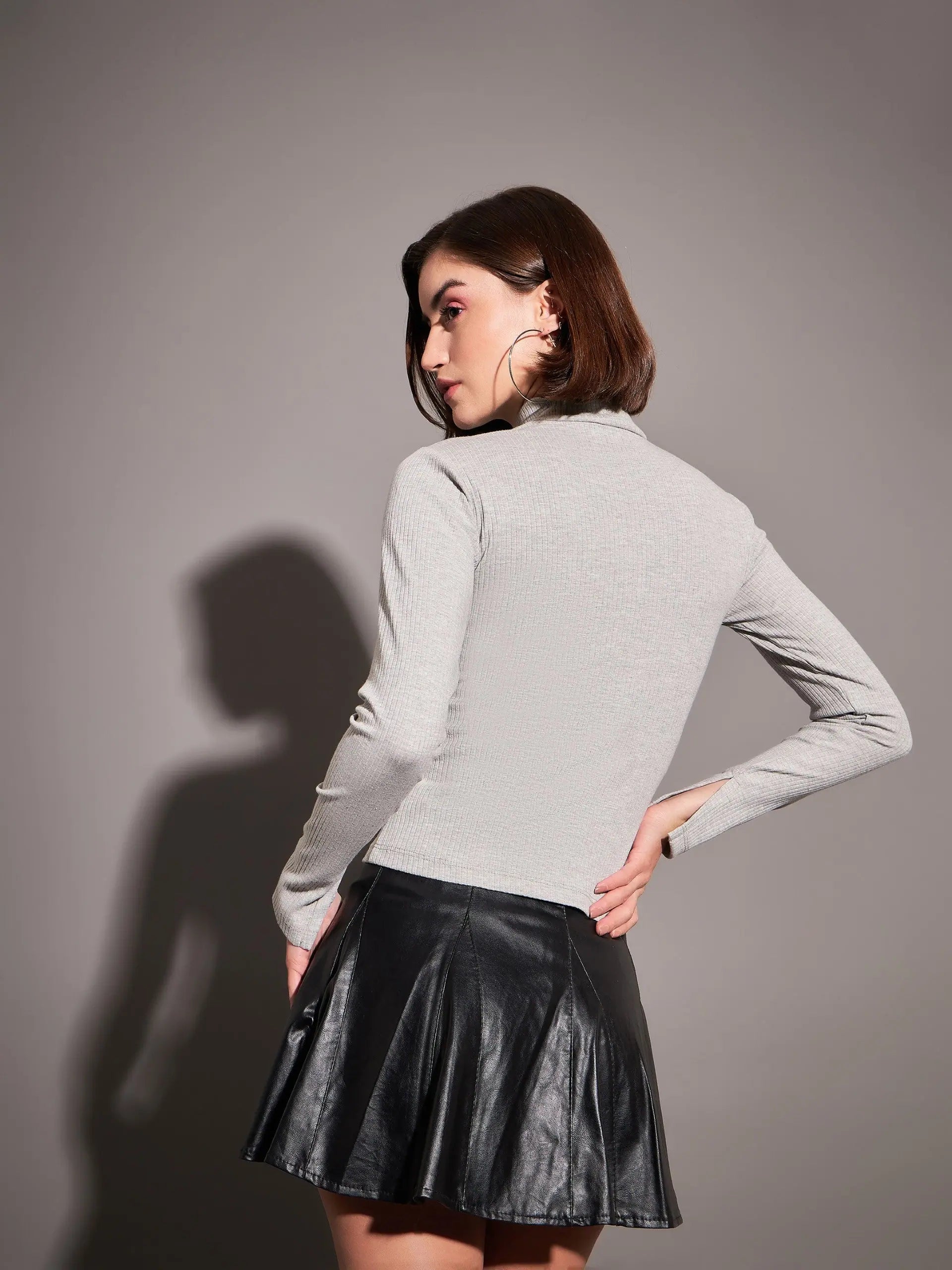 Grey Rib Zipper Top - Stylish Women's Western Clothing