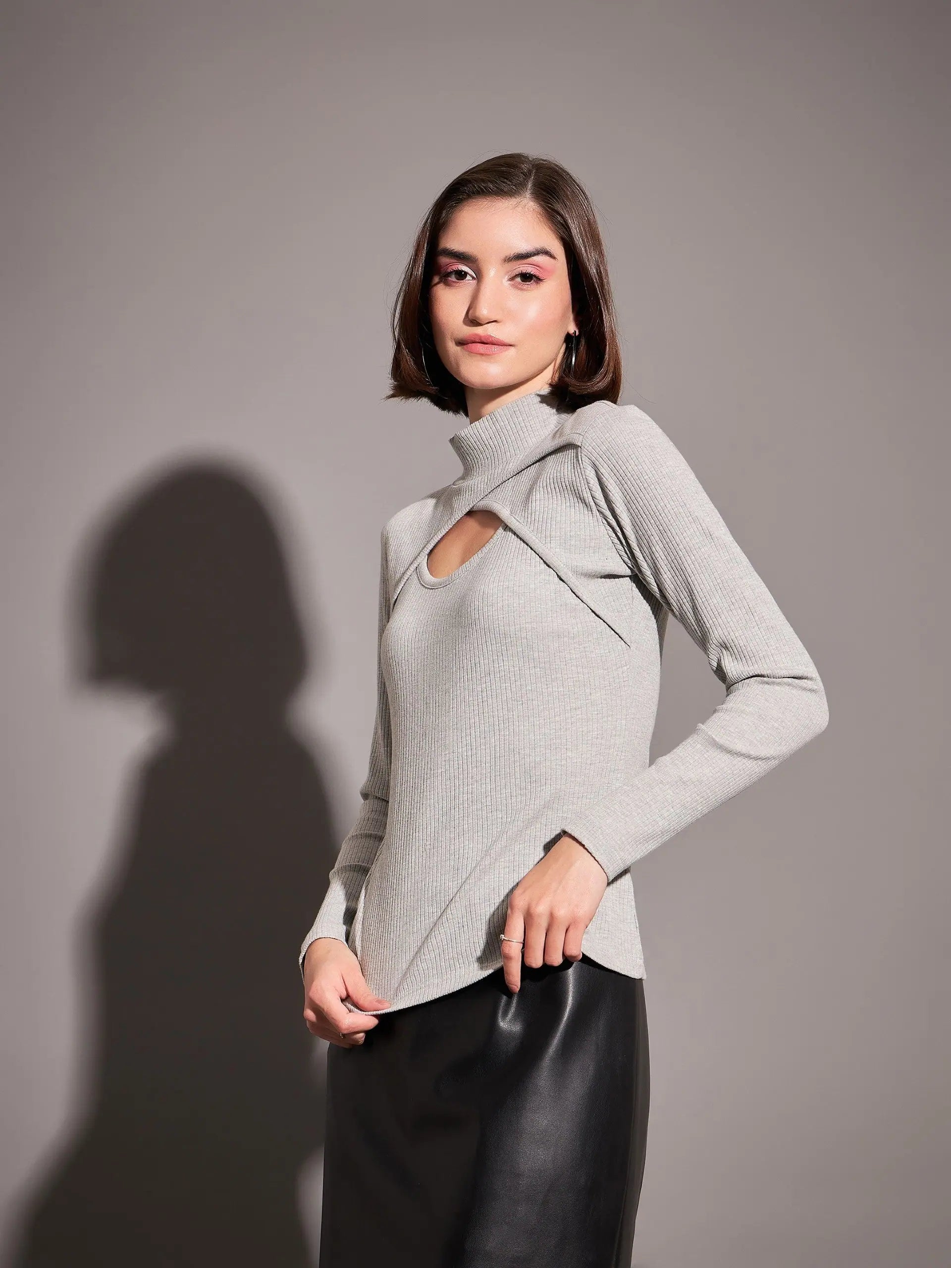 Grey Rib Moon Cut Top | Trendy Western Outfits for Women