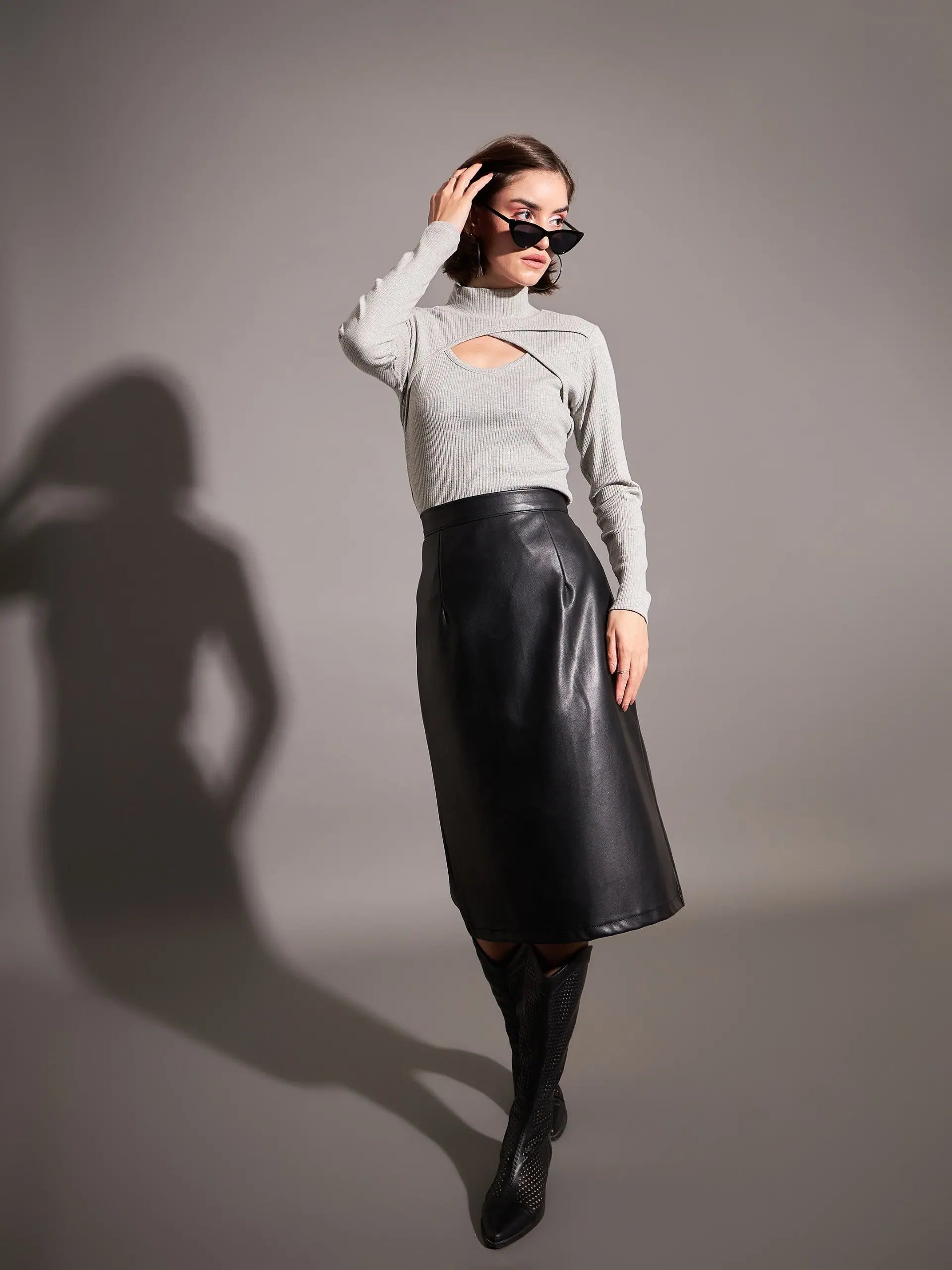 Grey Rib Moon Cut Top | Trendy Western Outfits for Women