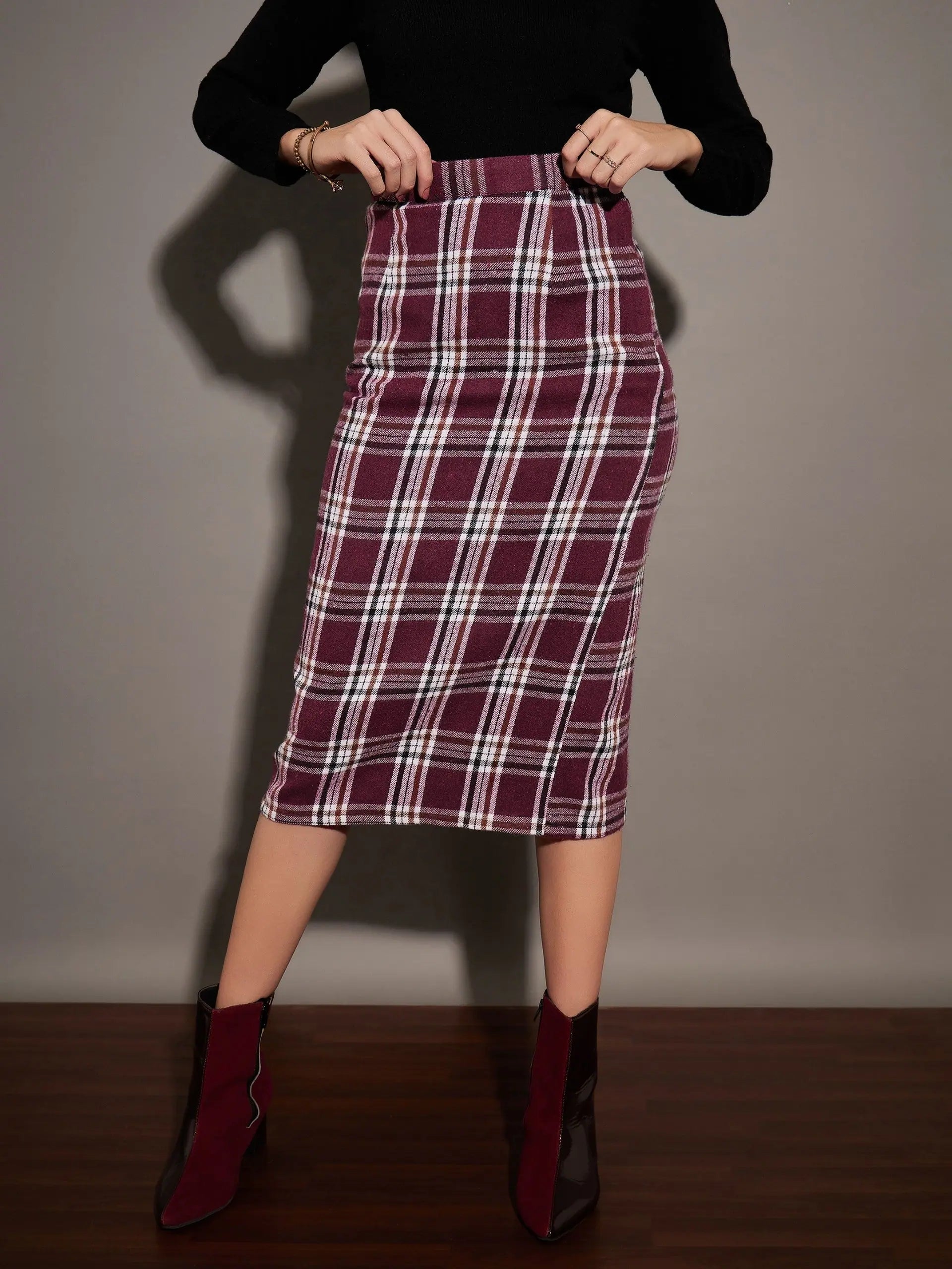 Maroon Check Pencil Skirt - Women's Western Wear Outfits