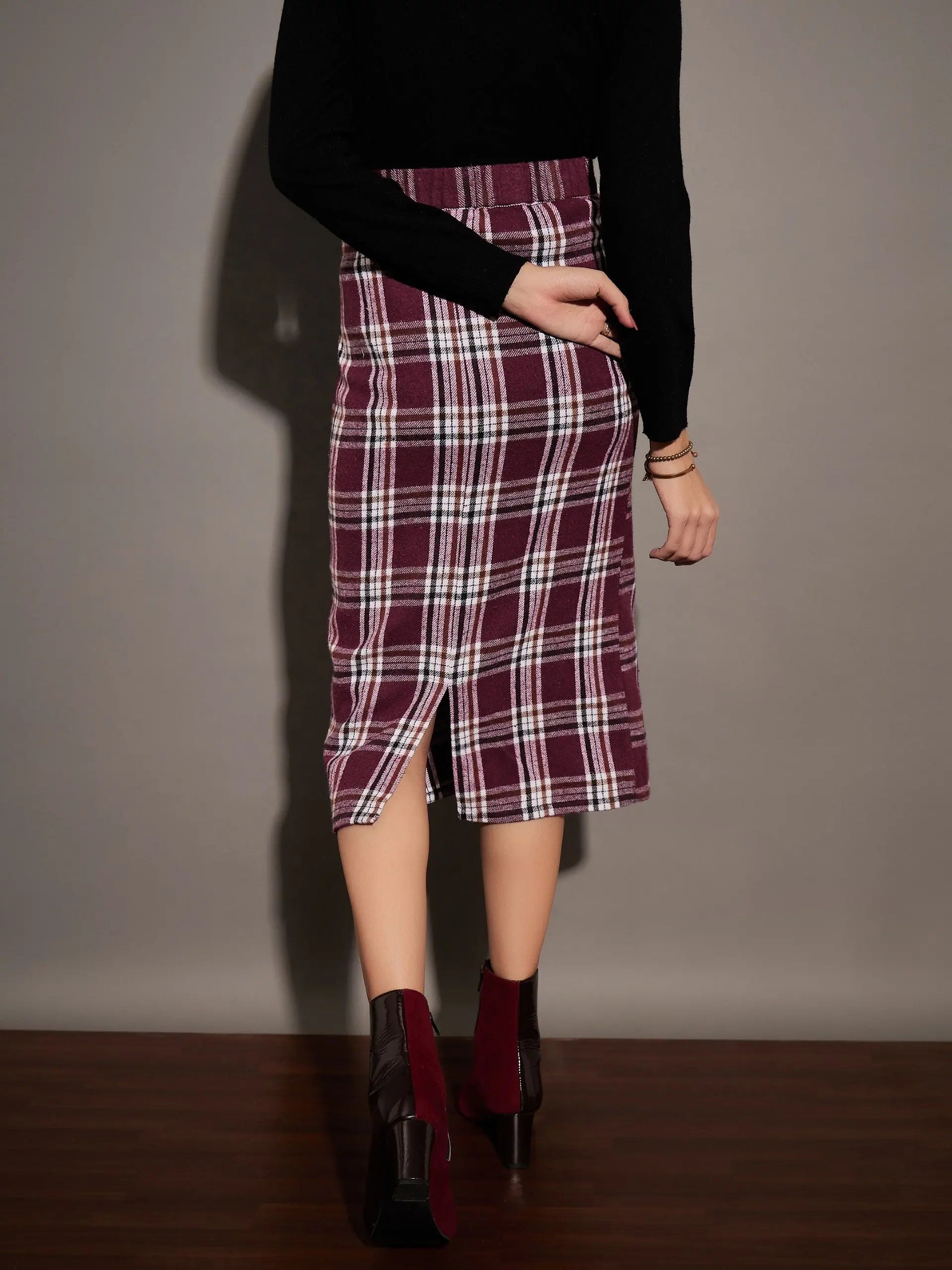 Maroon Check Pencil Skirt - Women's Western Wear Outfits