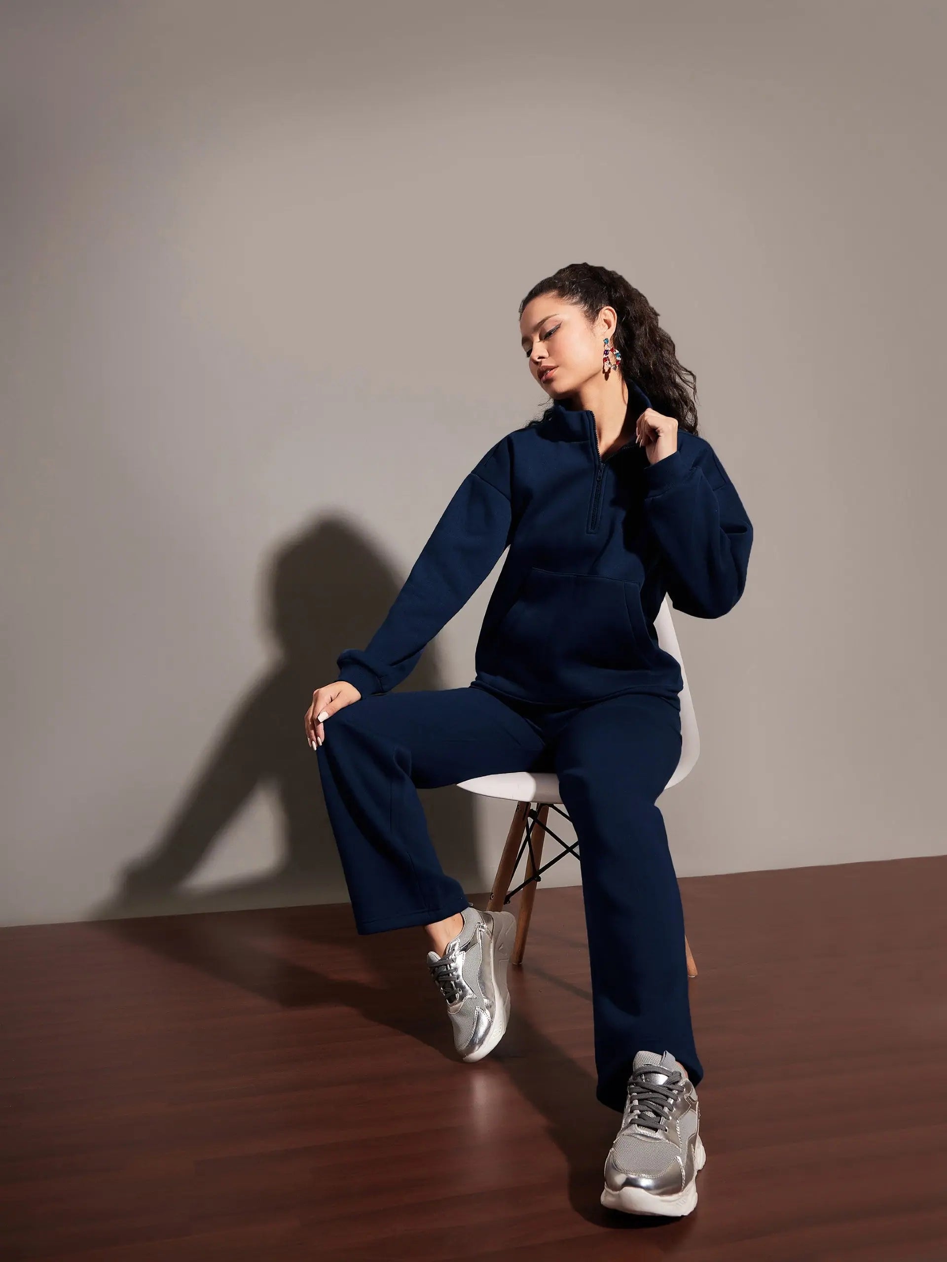 Wholesale Women Navy Fleece Track Pants