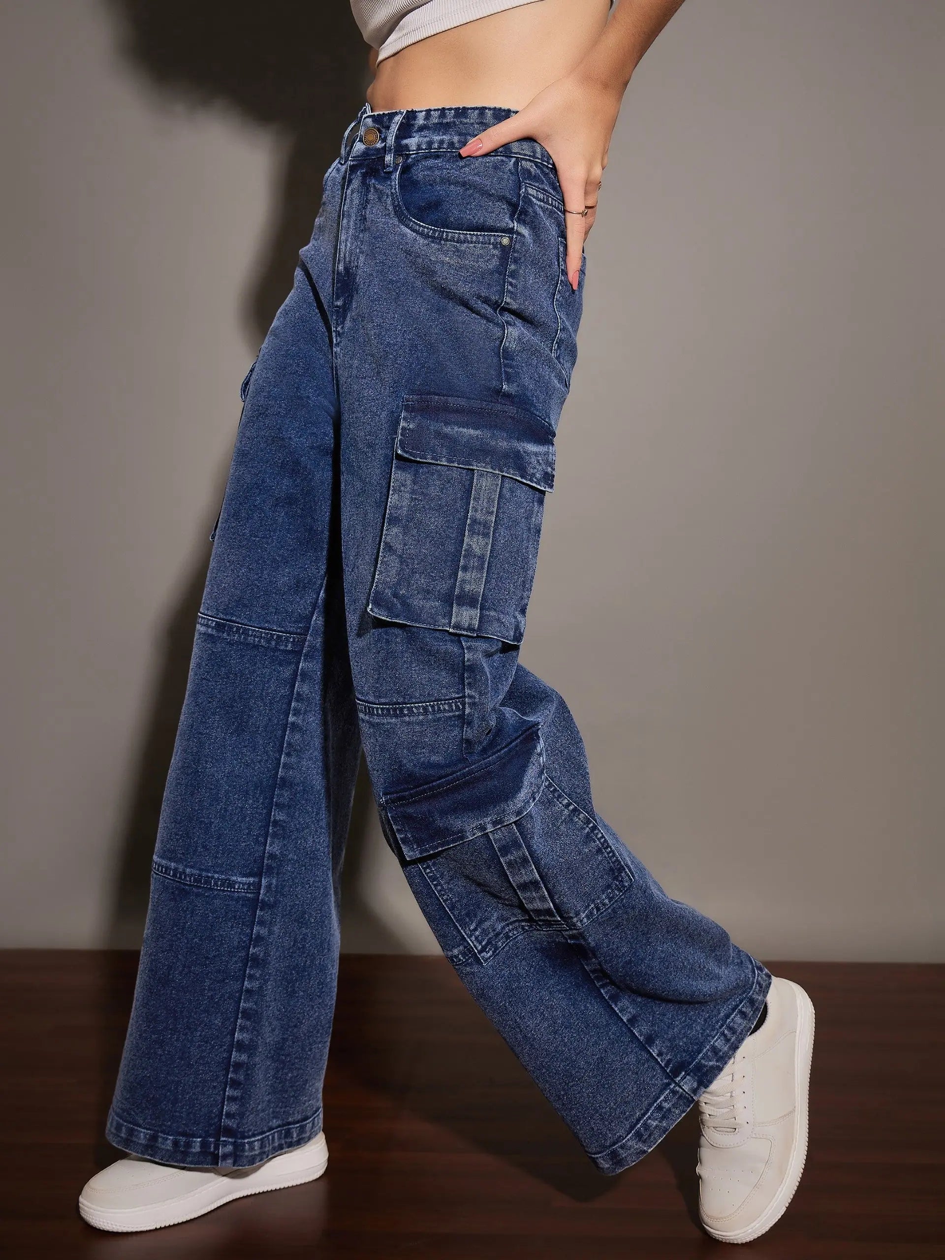 Women's Blue Jeans with Multi Pockets | Premium Denim Fit