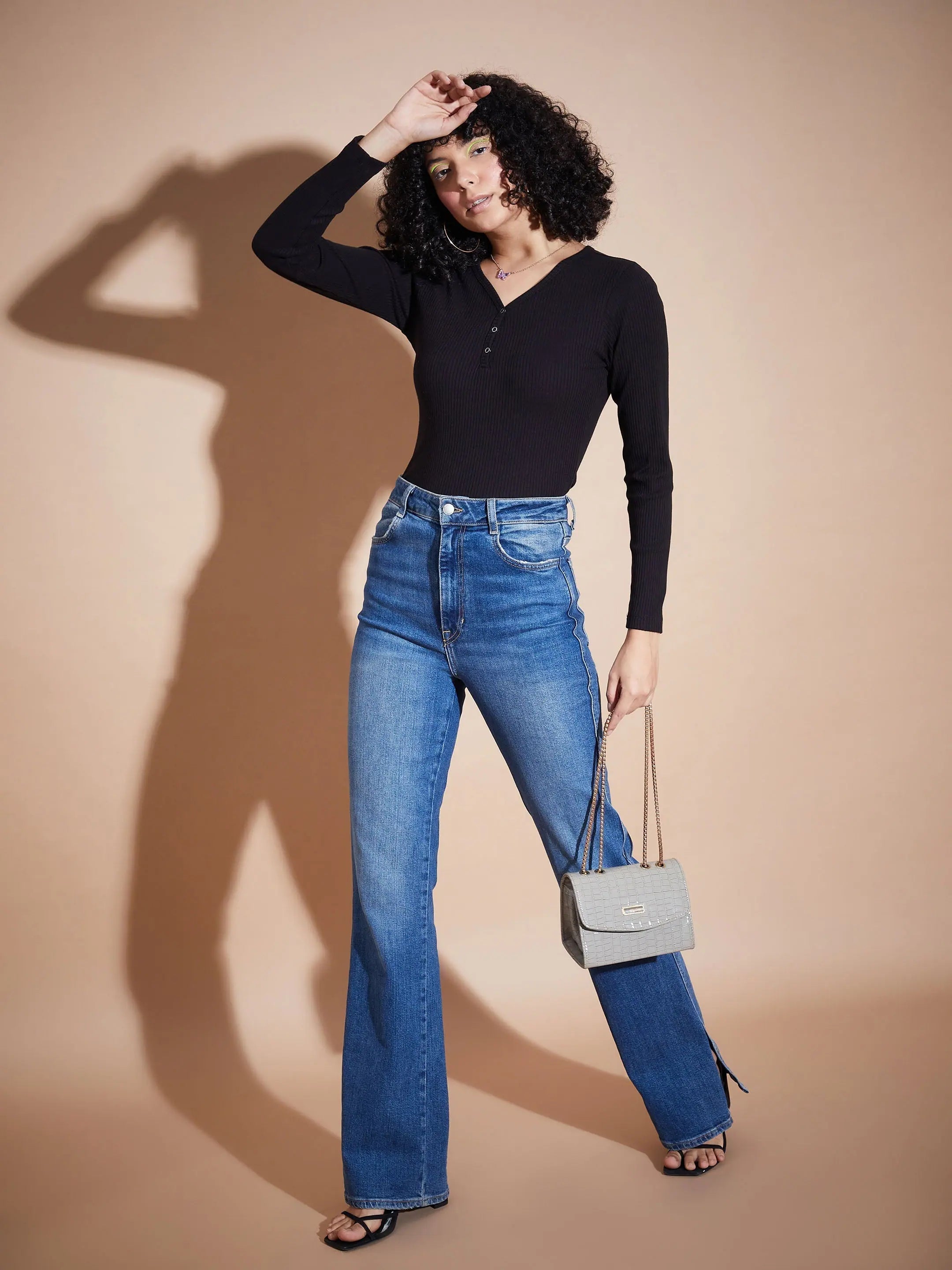 Black Rib V-Neck Top | Women's Western Outfits