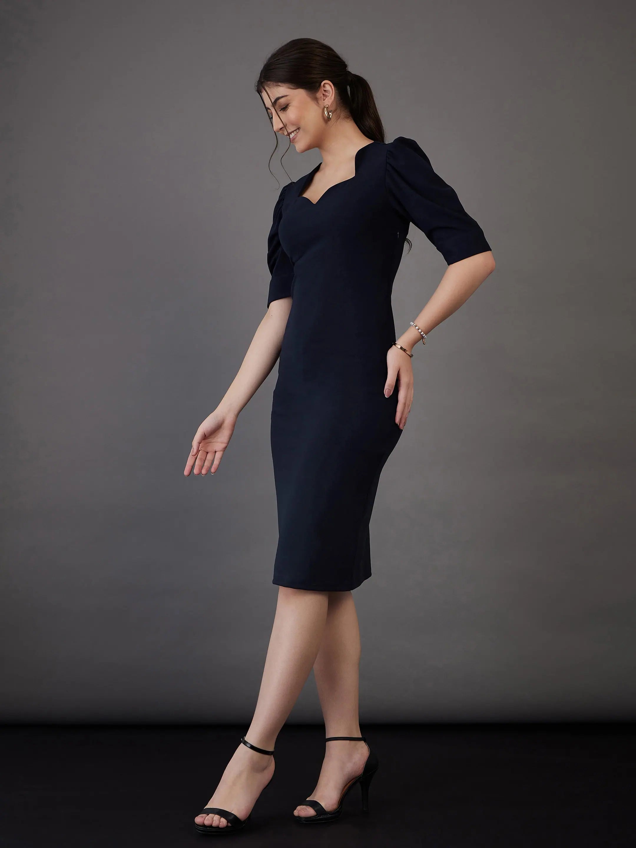 Navy Sweetheart Midi Bodycon Dress Navy Sweetheart Midi Bodycon Dress