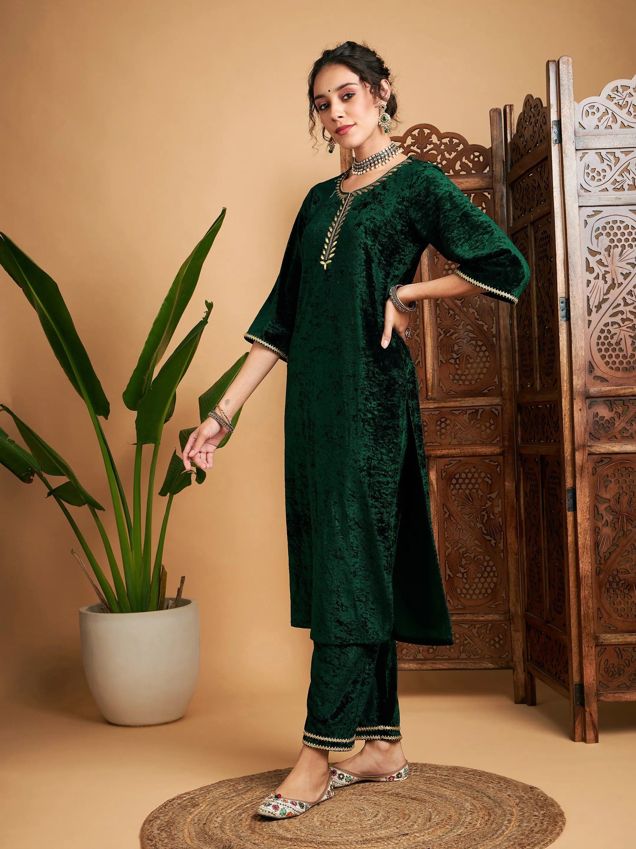 Emerald Green Velvet Kurta Set | Indian Kurta Sets for Women