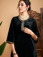 Women Black Velvet Contrast Piping Detail Kurta With Pants