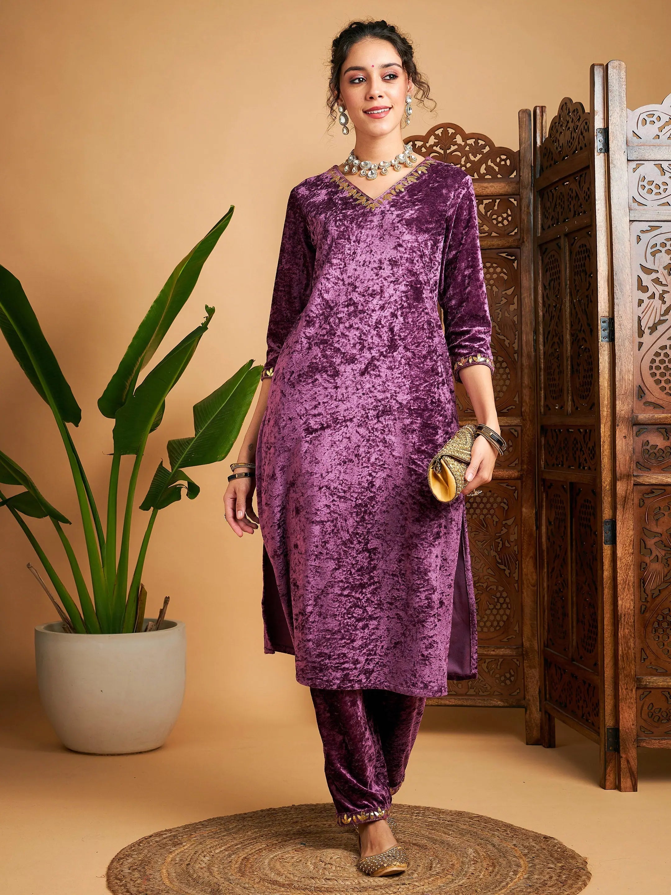 Mauve Velvet Gota Patti Women's Kurta Set | Indian Kurta Sets
