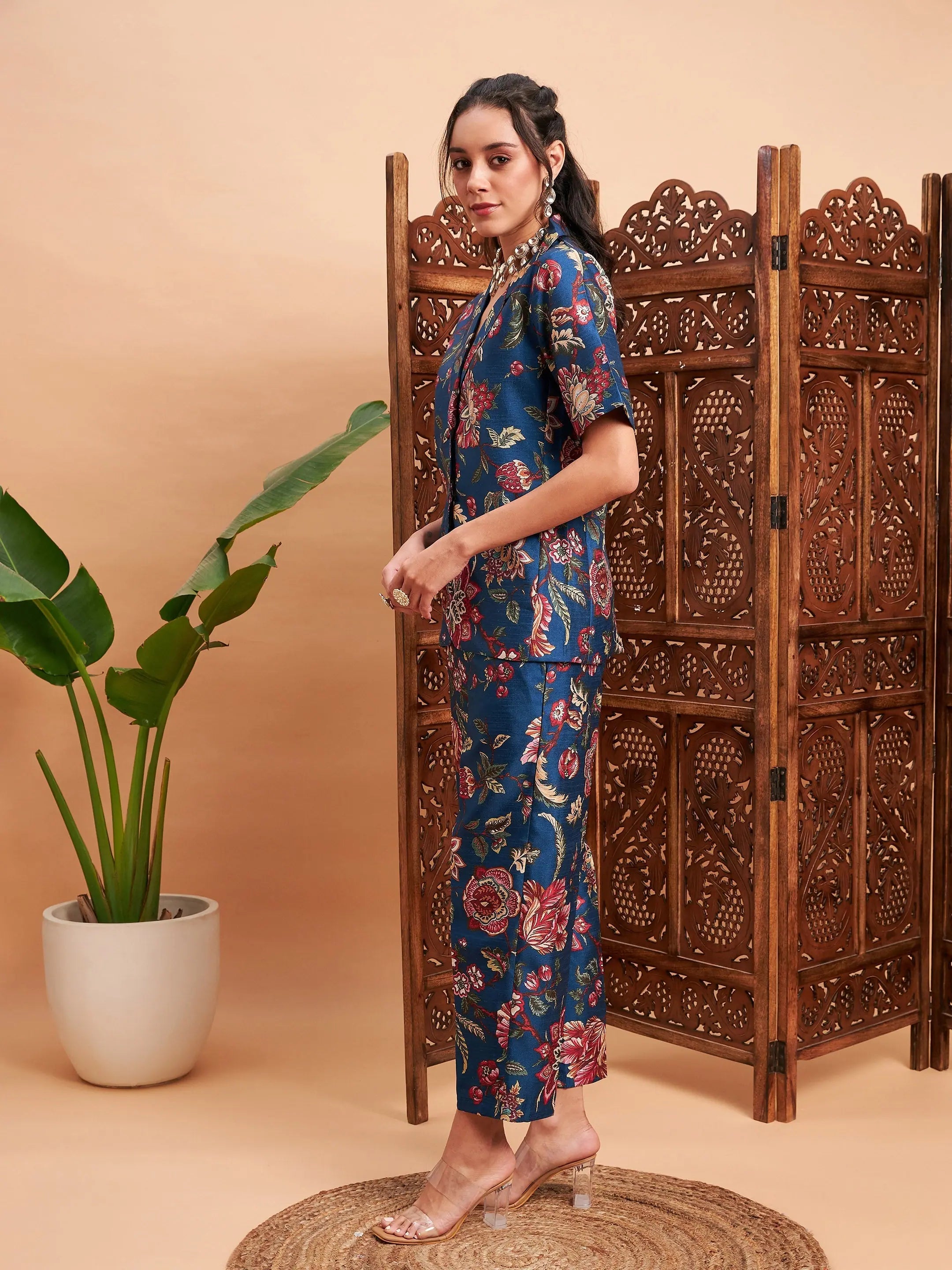 Blue Floral Blazer and Straight Pants Set | Women's Tops