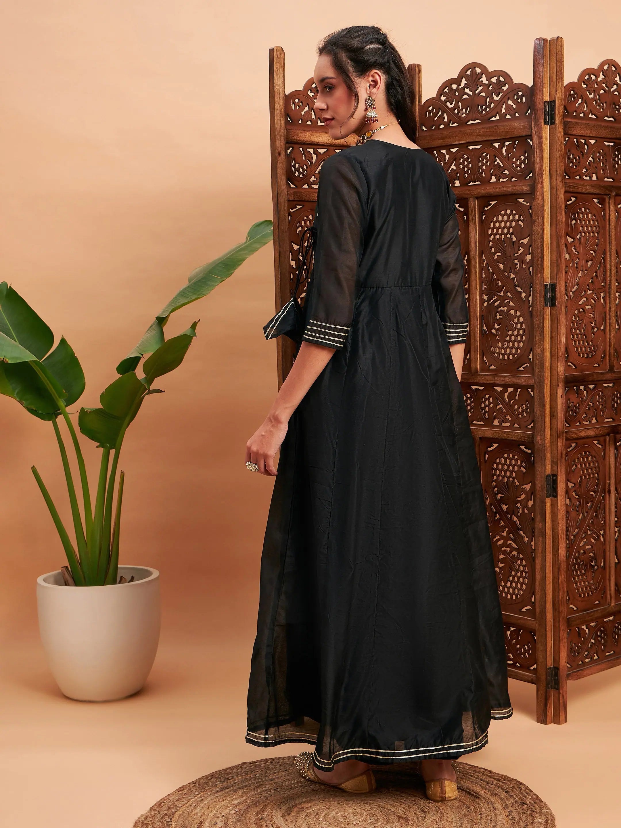 Black Embroidered Anarkali Kurta - Women's Wrap Anarkali Suit