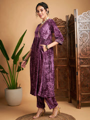 Women Mauve Velvet Wrap Gathered Kurta