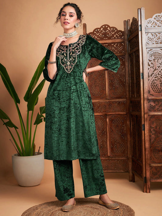 Women Emerald Velvet Embroidered Straight Kurta 2160