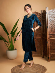 Women Teal Velvet Gota Patti Embroidered Straight Kurta