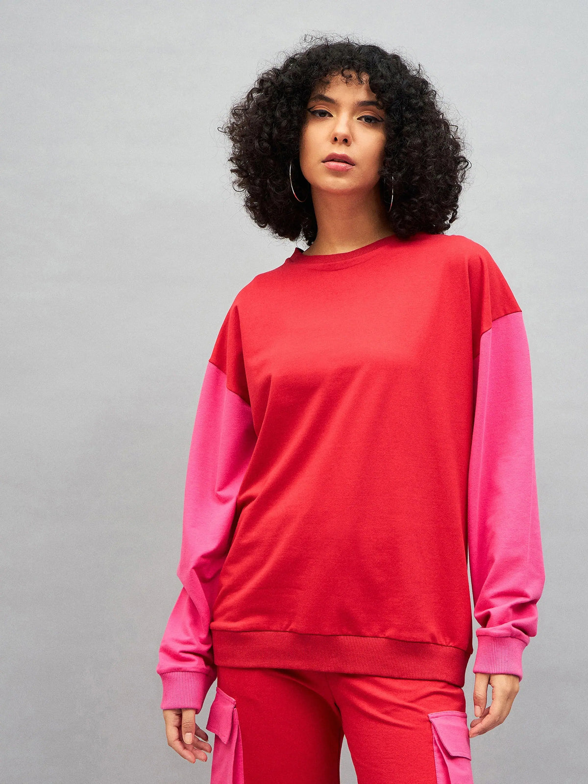 Women Red Knitted Colourblock Oversize Sweatshirt