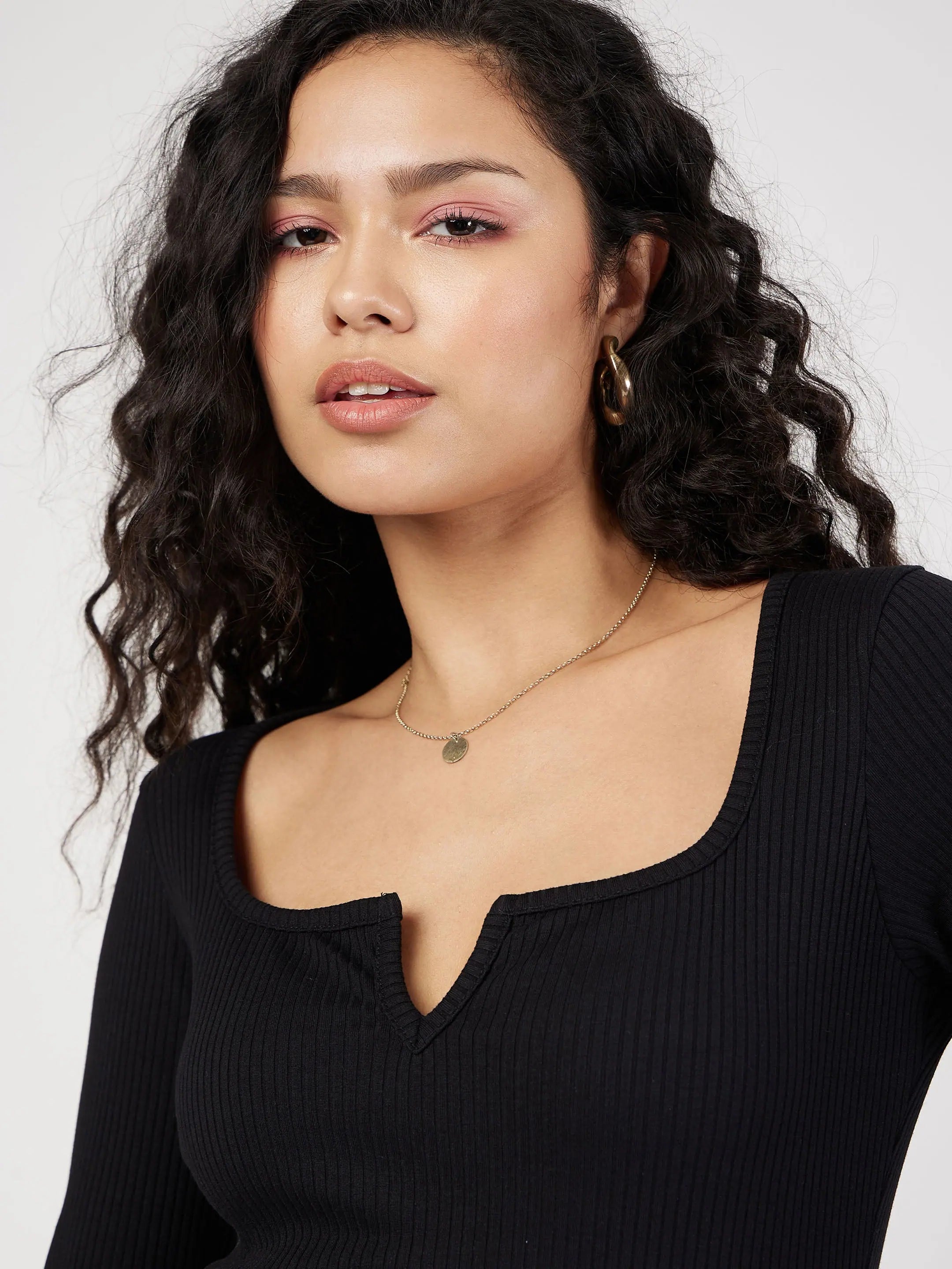 Black Rib V-Neck Top | Women's Tops and Blouses Collection