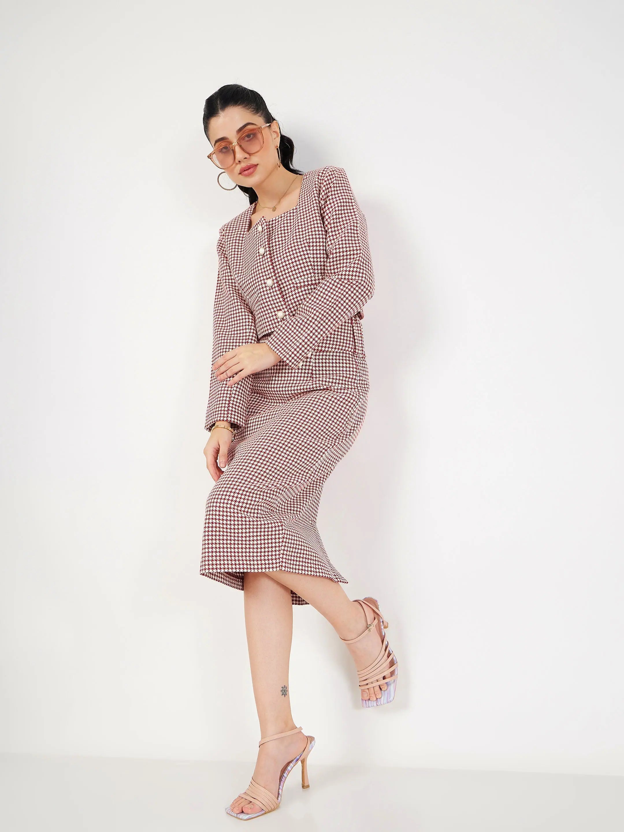 Red Houndstooth Tweed Pencil Skirt | Women's Western Wear