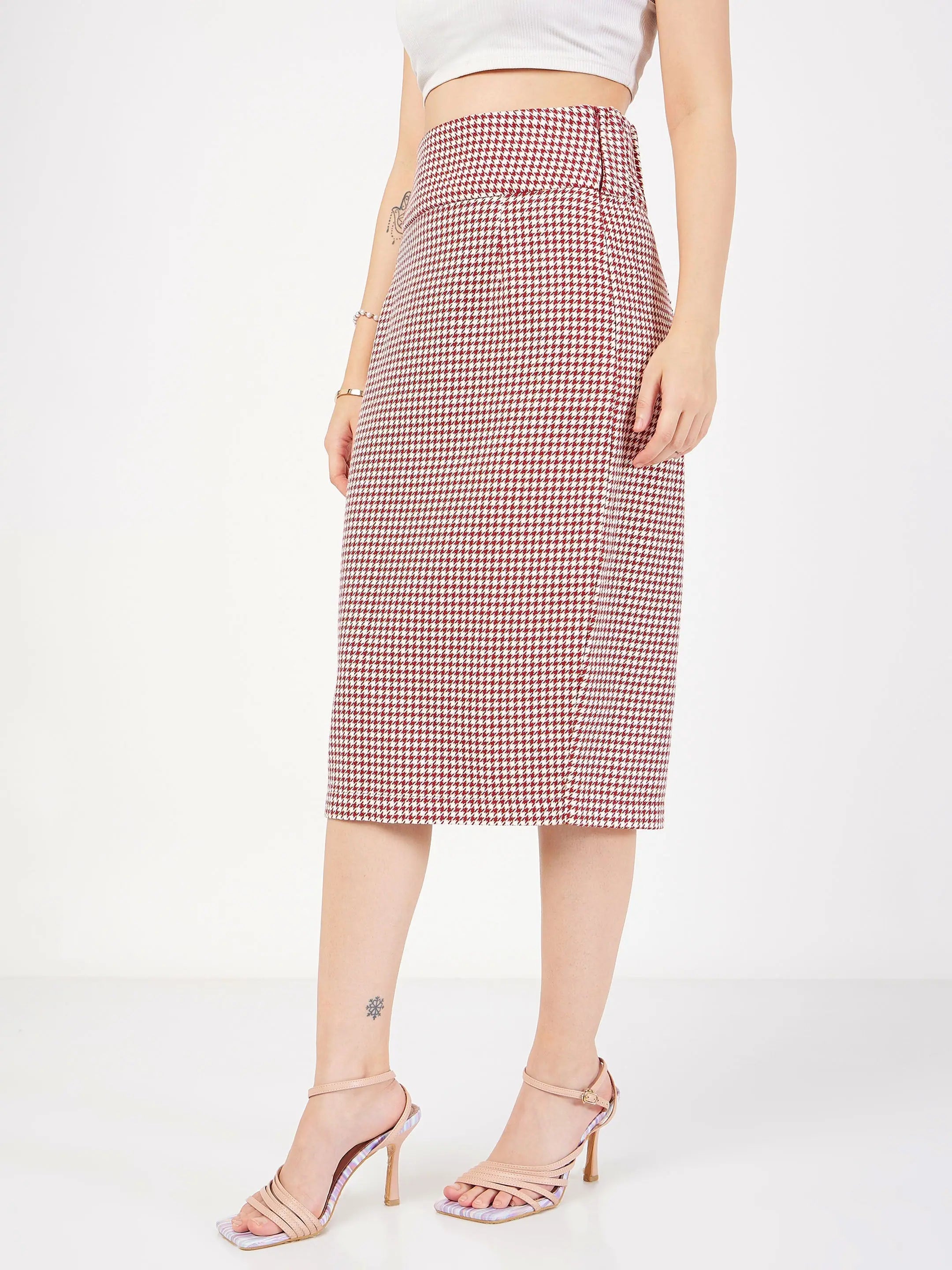 Red Houndstooth Tweed Pencil Skirt | Women's Western Wear
