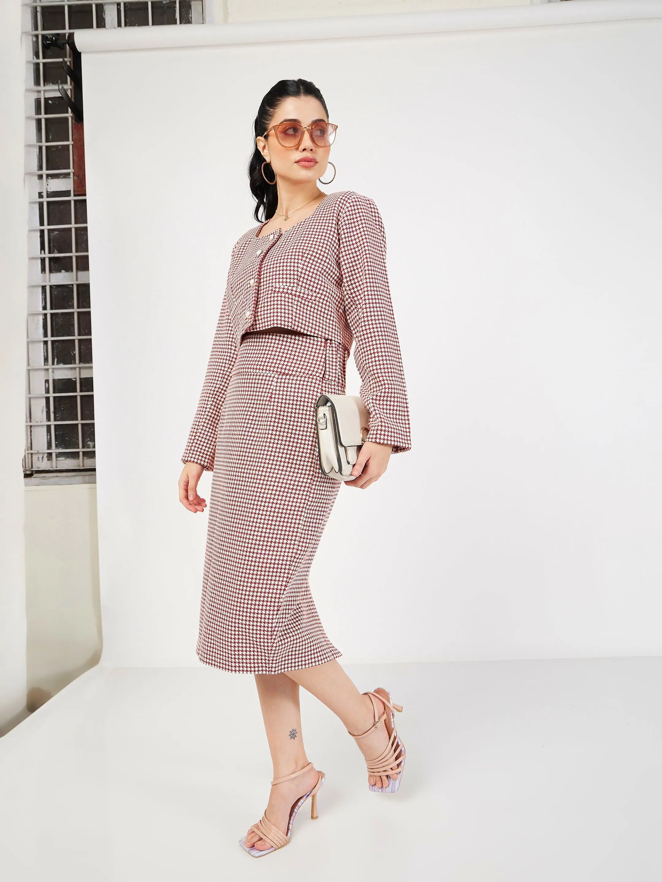 Red Houndstooth Tweed Pencil Skirt | Women's Western Wear