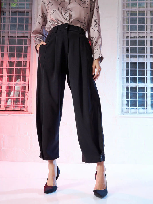 Women Black Button Hem Darted Balloon Pants 2160