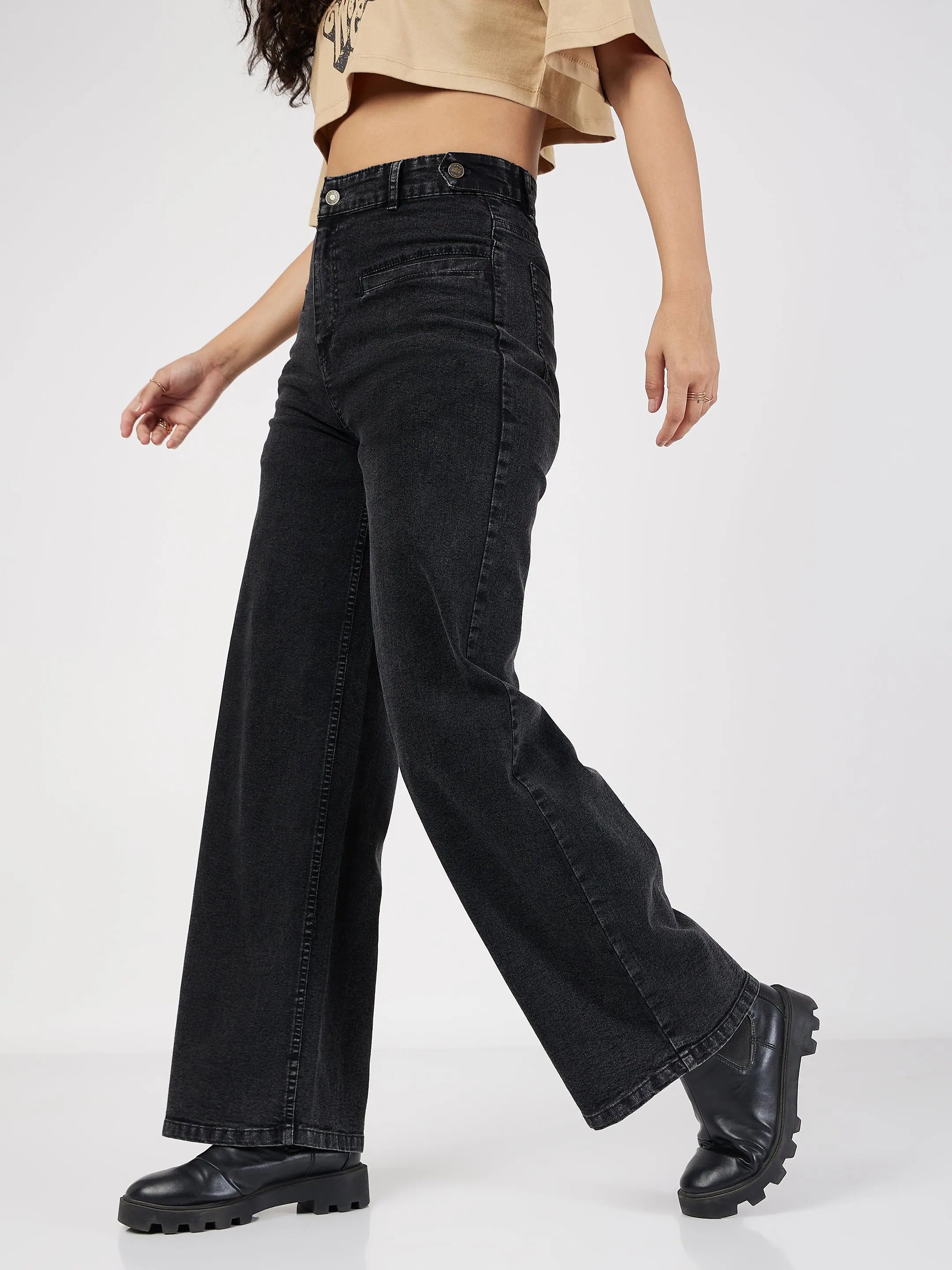 Black Bone Pocket Straight Jeans - Women's Stylish Denim