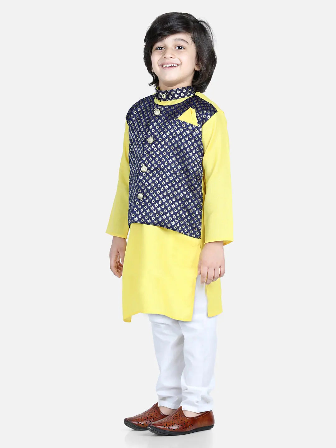 Jacquard Jacket Kurta Pajama Set - Boys Festive Wear | BownBee