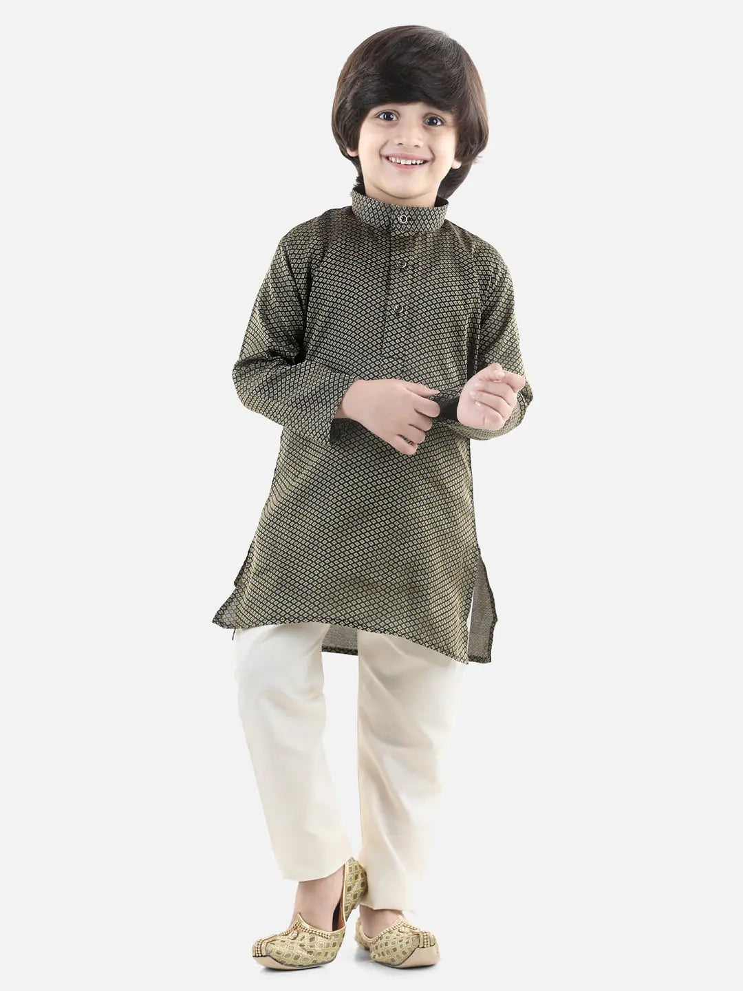 BownBee Boys Black Jacquard Kurta Pajama Set | Indian Wear