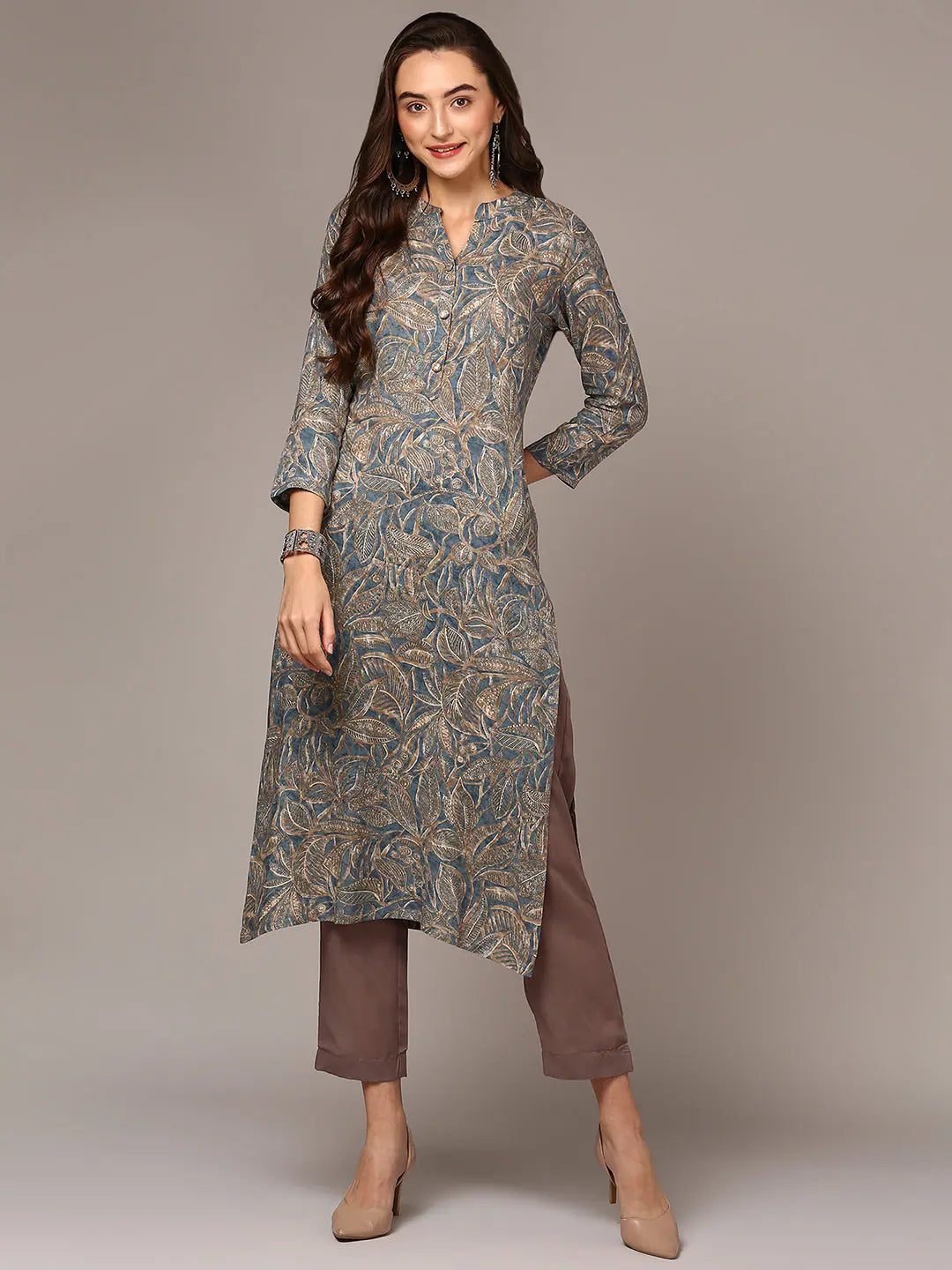 Women Grey Viscose Rayon Ethnic Motif Printed regular Fit Kurta VCK9527