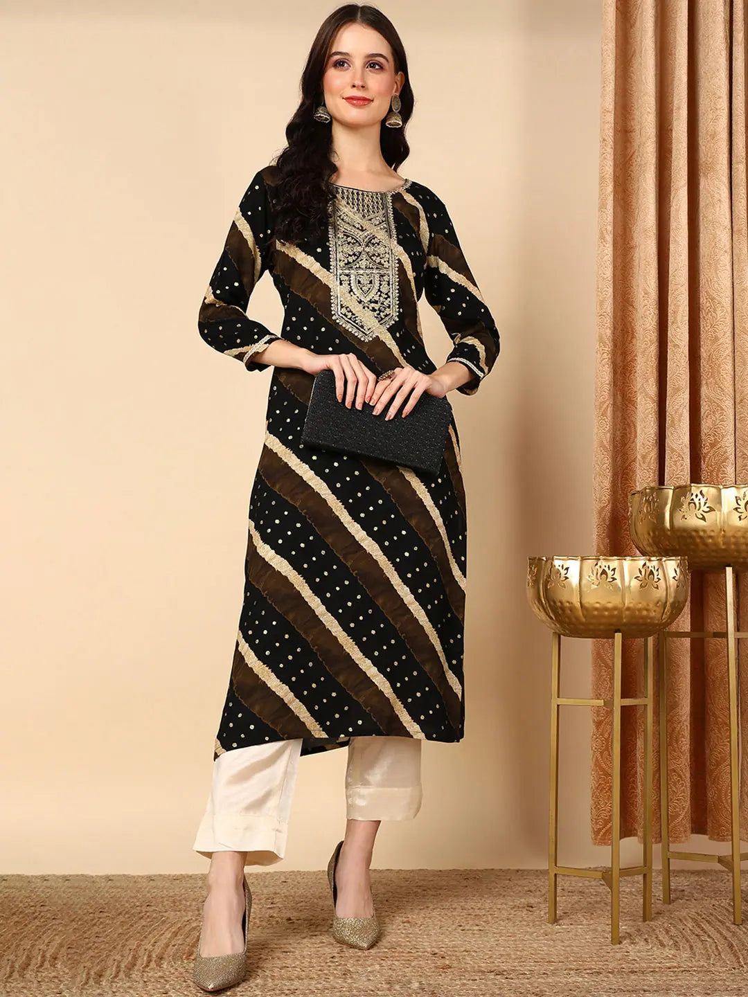 Women Black Viscose Rayon Leheriya Printed Straight Kurta
