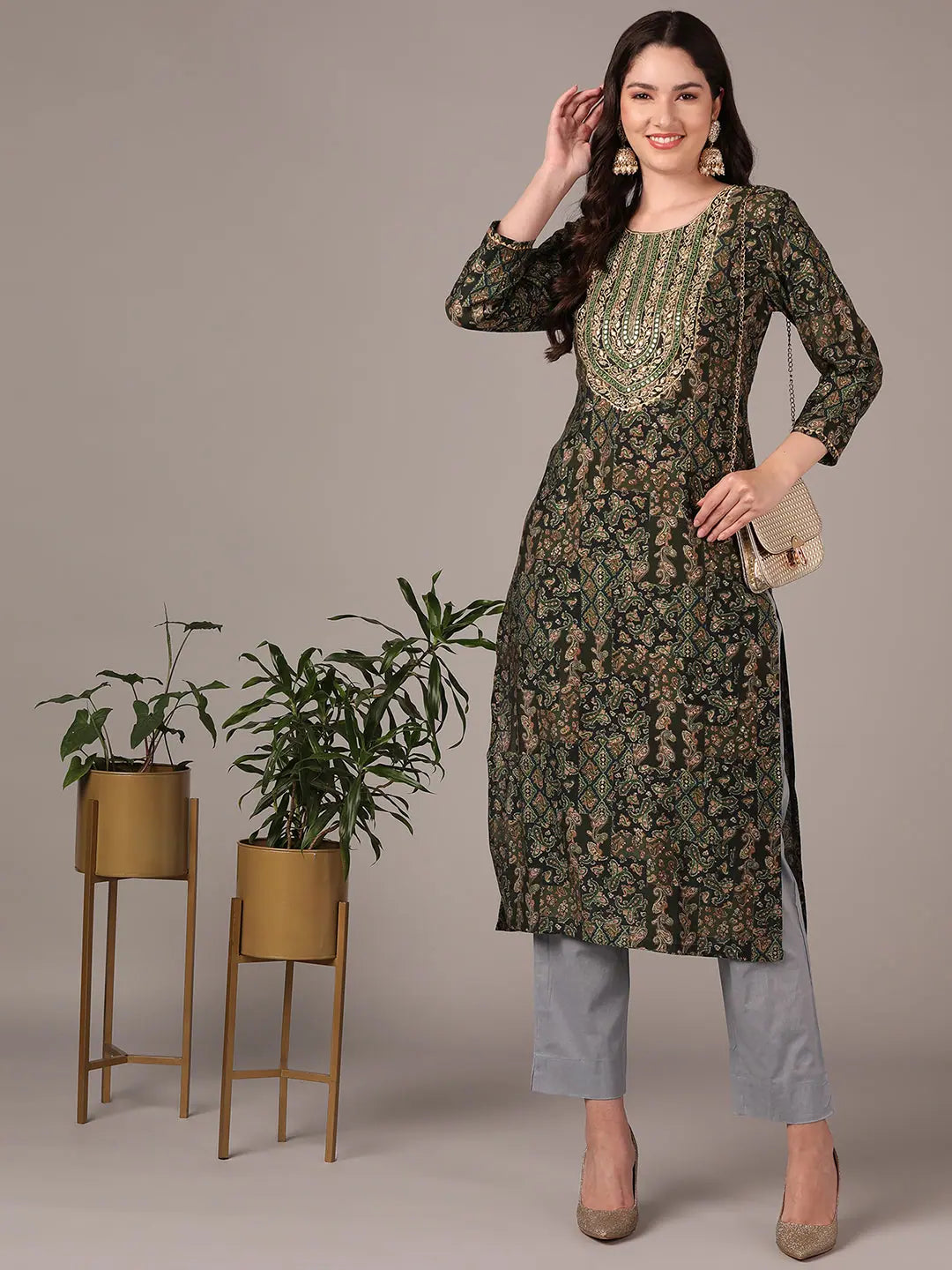 Women Green Silk Blended Ethnic Motifs Printed Mirror Work Straight Kurta