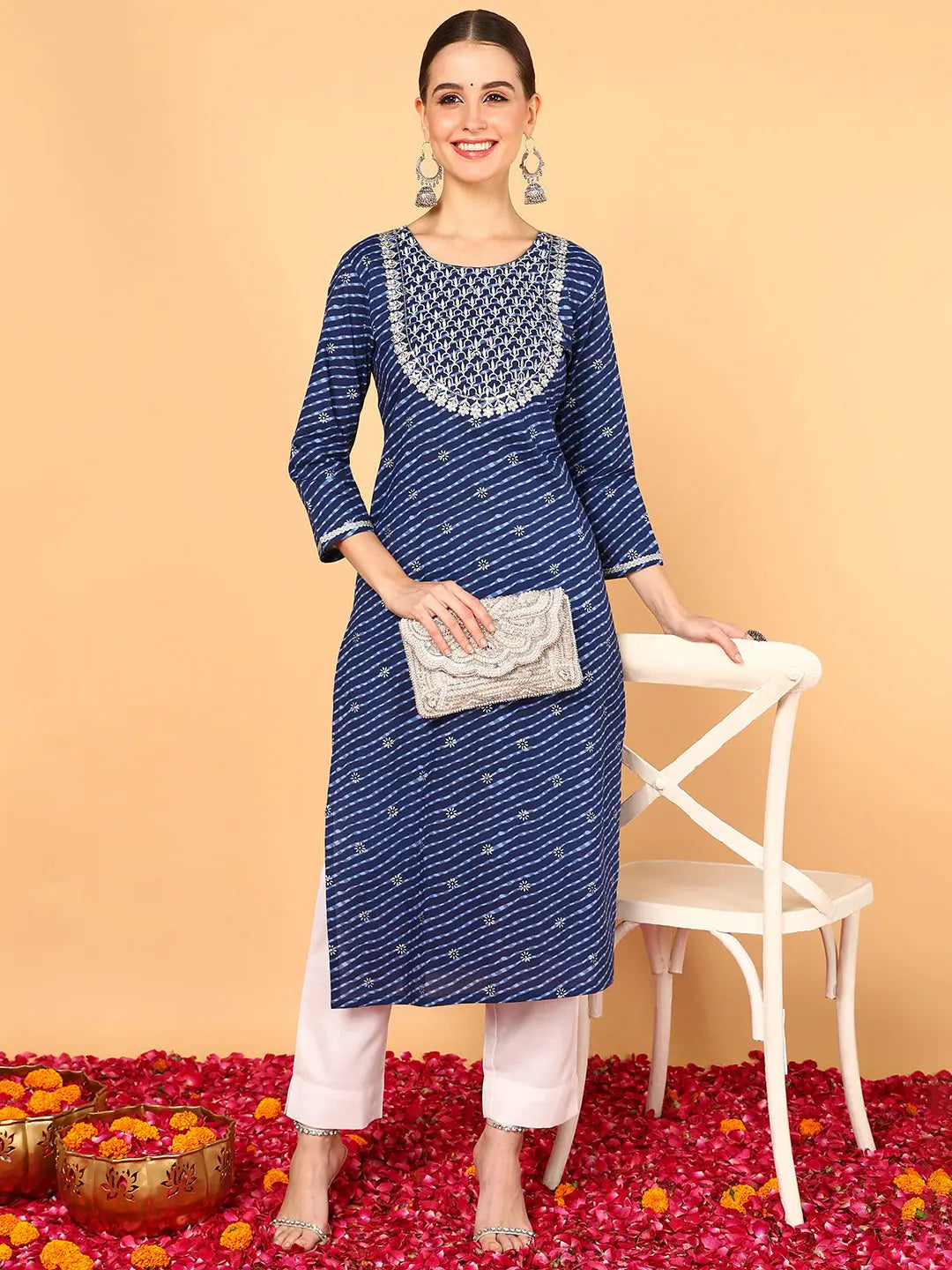 Women Navy Blue Cotton Leheriya Printed Straight Kurta-VCK9645