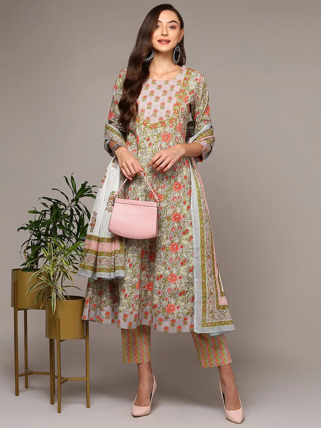 Women Grey Pure Cotton Printed Flared Suit Set VKSKD1975
