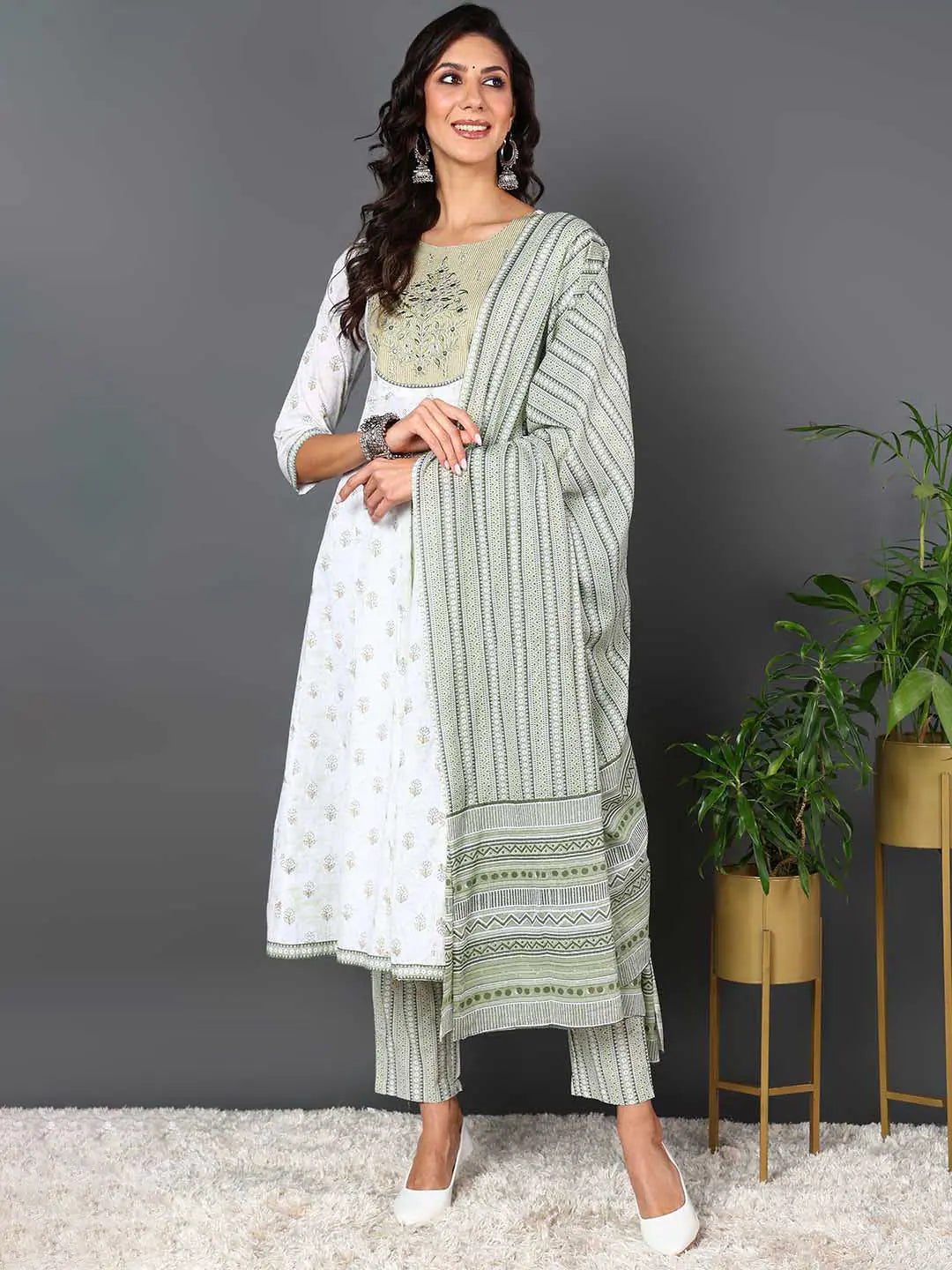 Women Green Pure Cotton Ethnic Motifs Printed Kurta Trouser With Dupatta