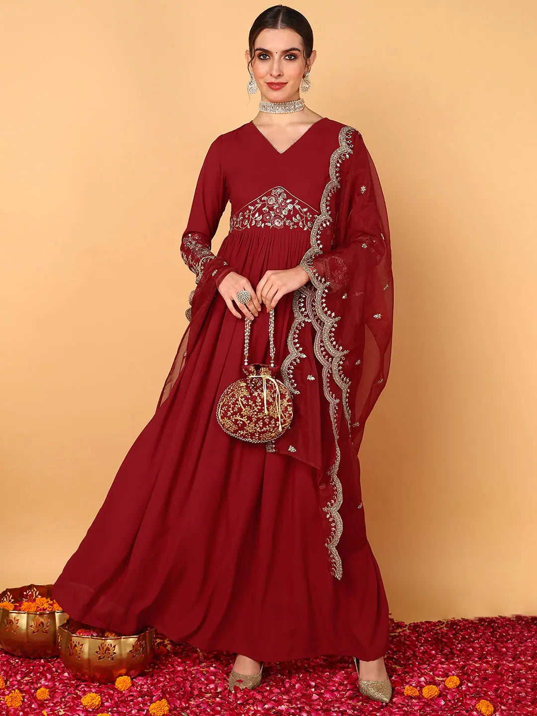 Red Embroidered Kurta Set with Dupatta | Women's Indian Kurta 