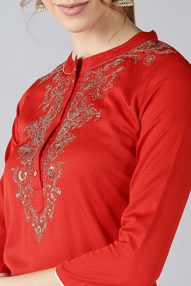 Red Viscose Rayon Solid Straight Embroidered Kurti VEK1016E
