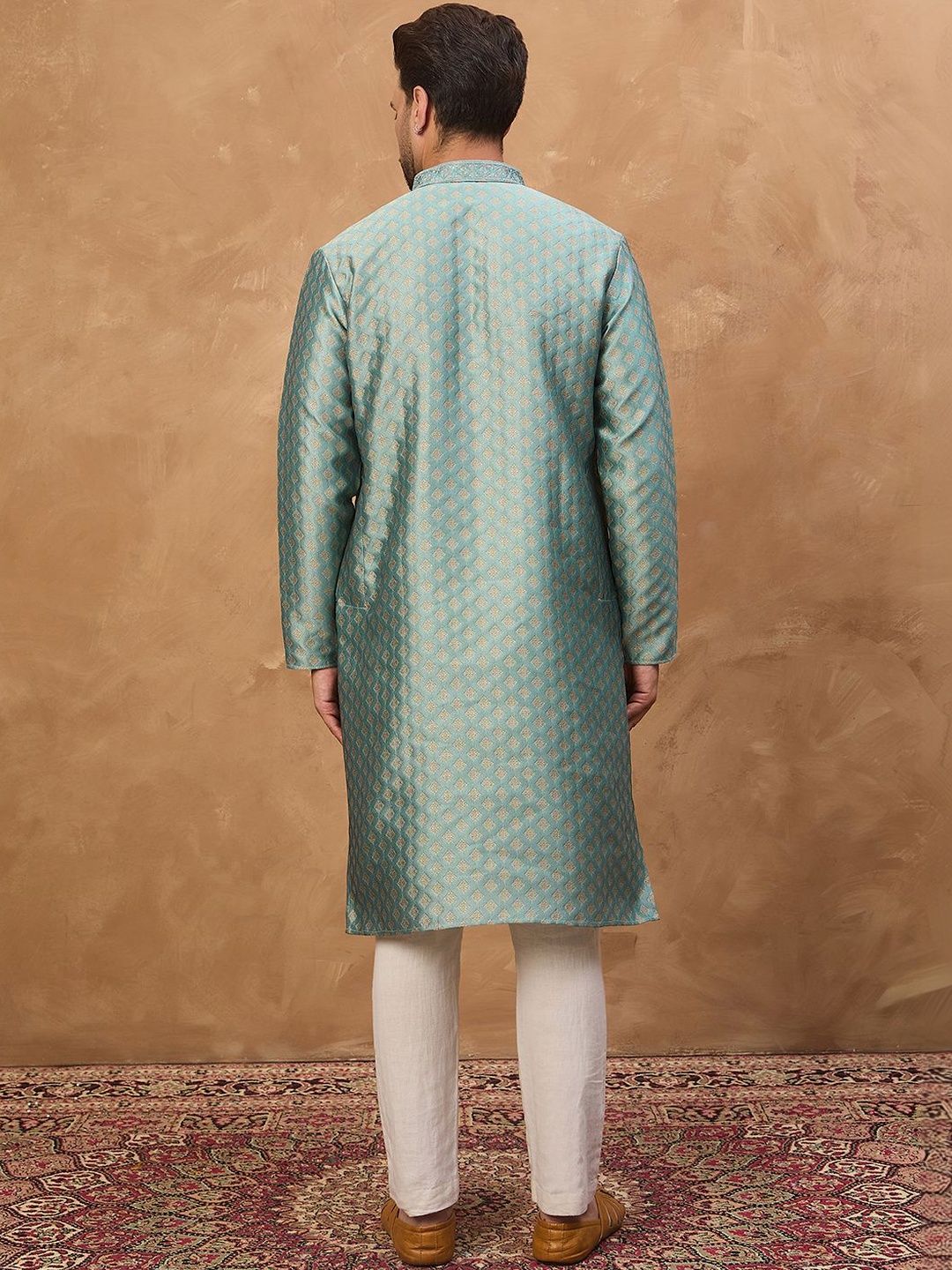 Ethnic Bay Men Blue Silk Blend Solid Woven Design Straight Kurta With Pant Set-MKSET1457