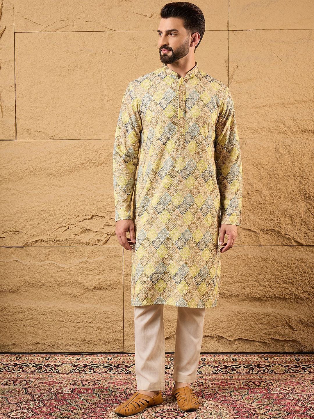 Ethnic Bay Men Yellow Viscose Rayon Bandhani Embroidered Straight Kurta With Pant Set-MKSET1192